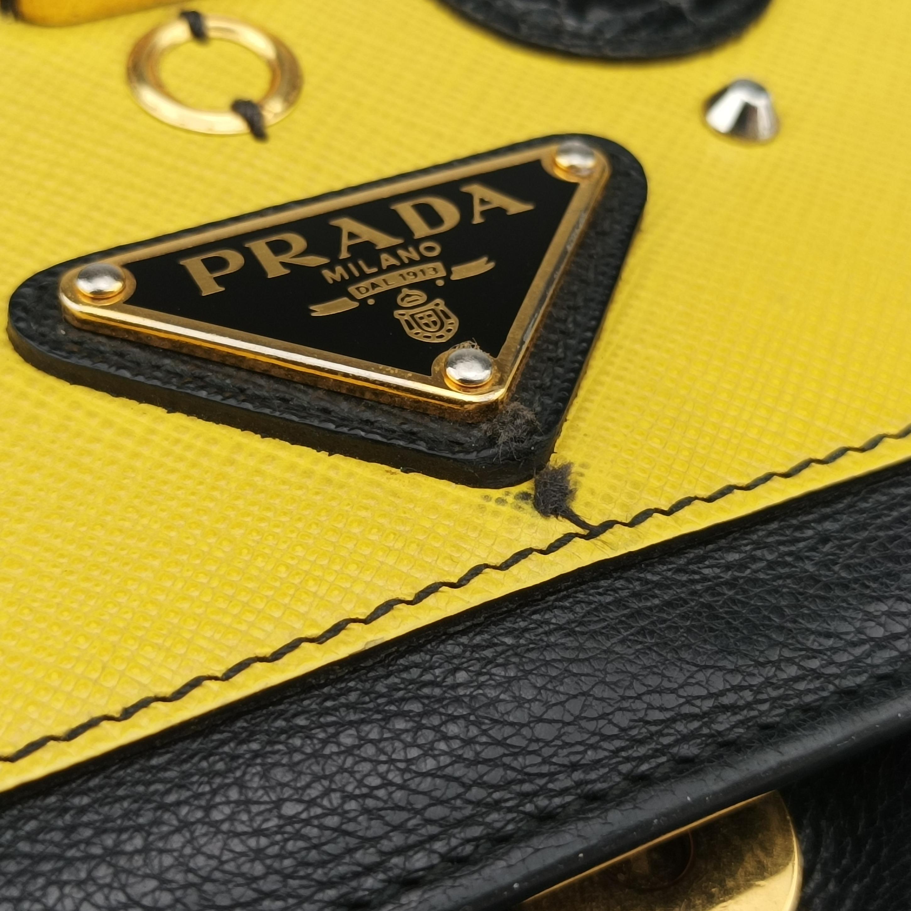 Secondhand Prada Robot Flap Black×Multicolour Leather 1BD055 shoulderbag | stylenewstar