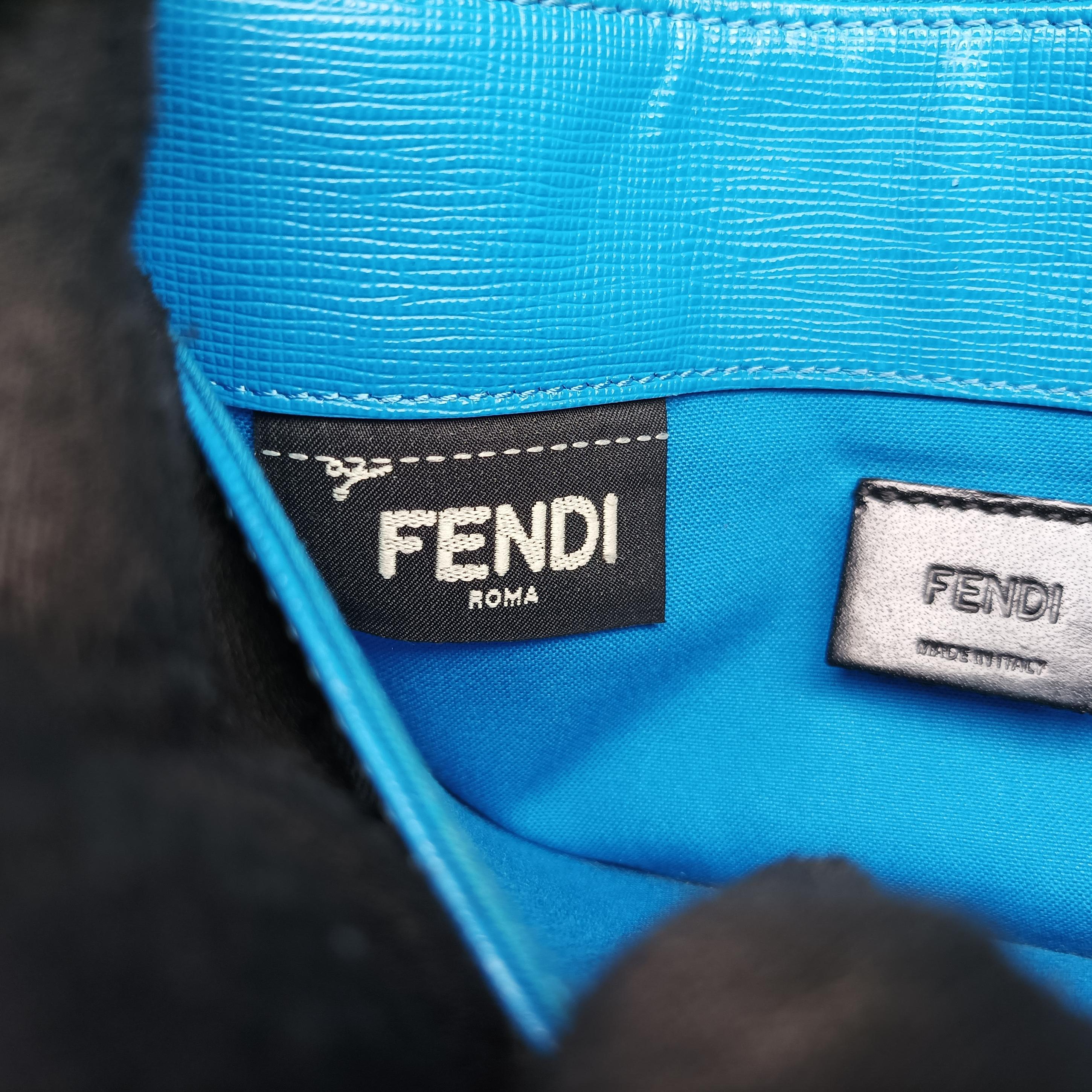 Secondhand Fendi Monster Eyes Tube Multicolour Leather 8M0346 shoulderbag | stylenewstar