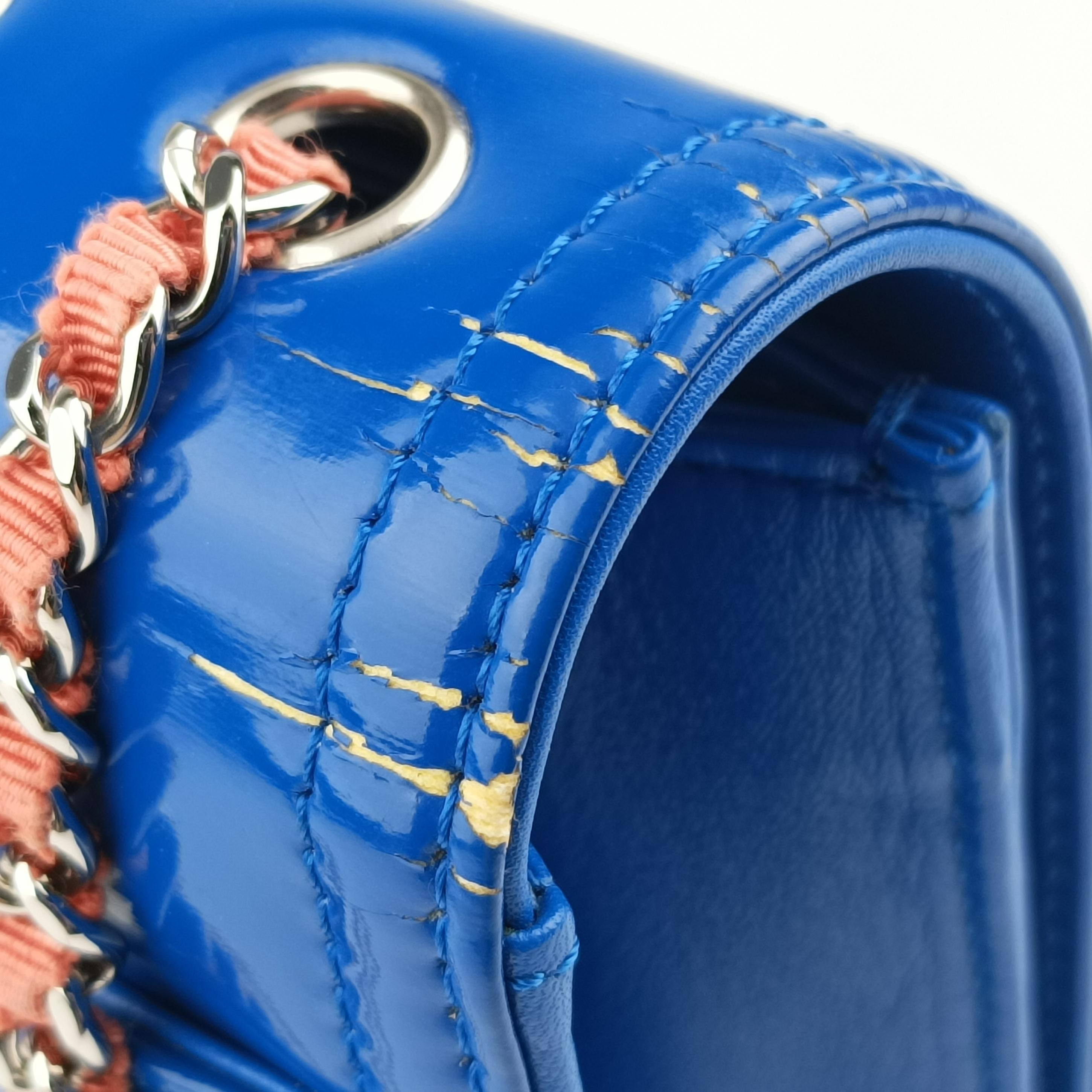 Pre-owned Chanel Lipstick Blue Enamel A66936 shoulderbag | stylenewstar