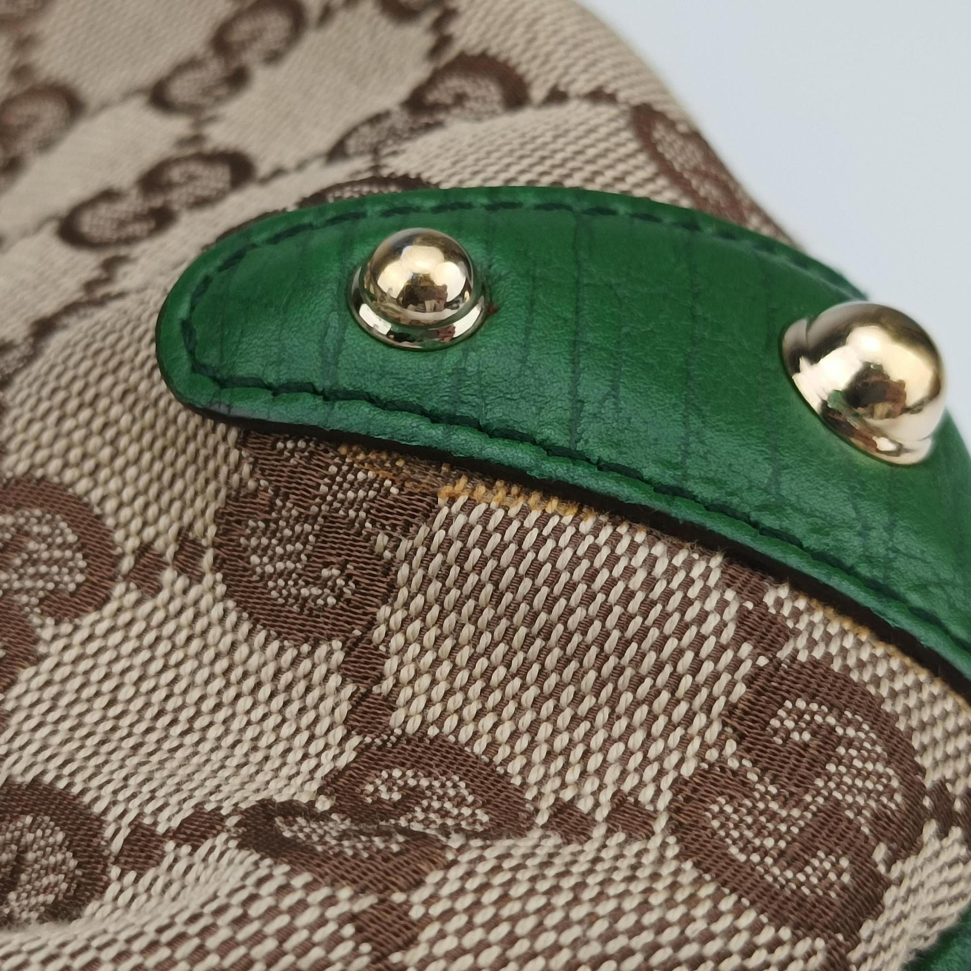 Pre-owned Gucci Horsebit Beige x Green x White canvas×leather 131026 shoulderbag | stylenewstar