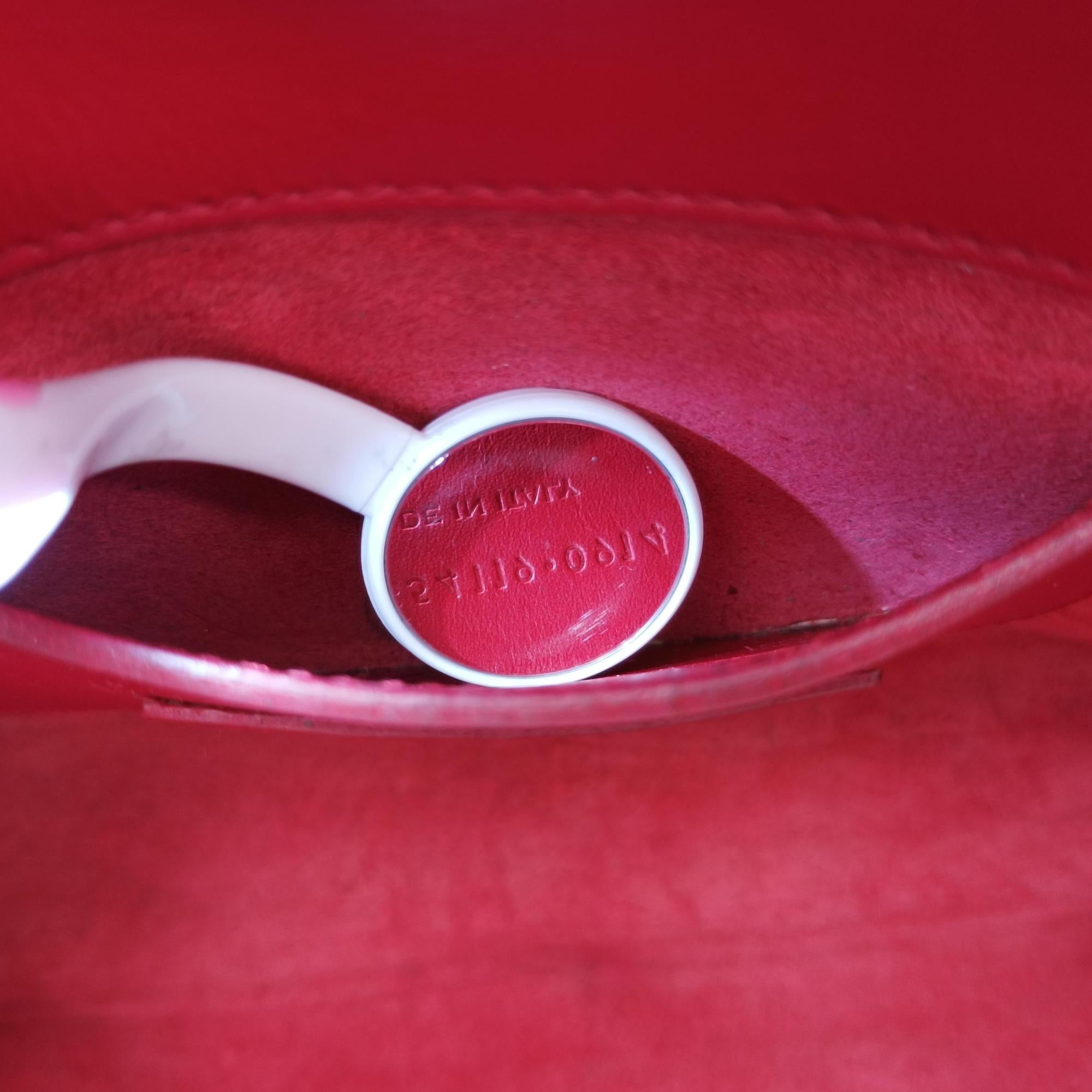 Secondhand Yves Saint Laurent KATE Red Leather 354119 shoulderbag | stylenewstar