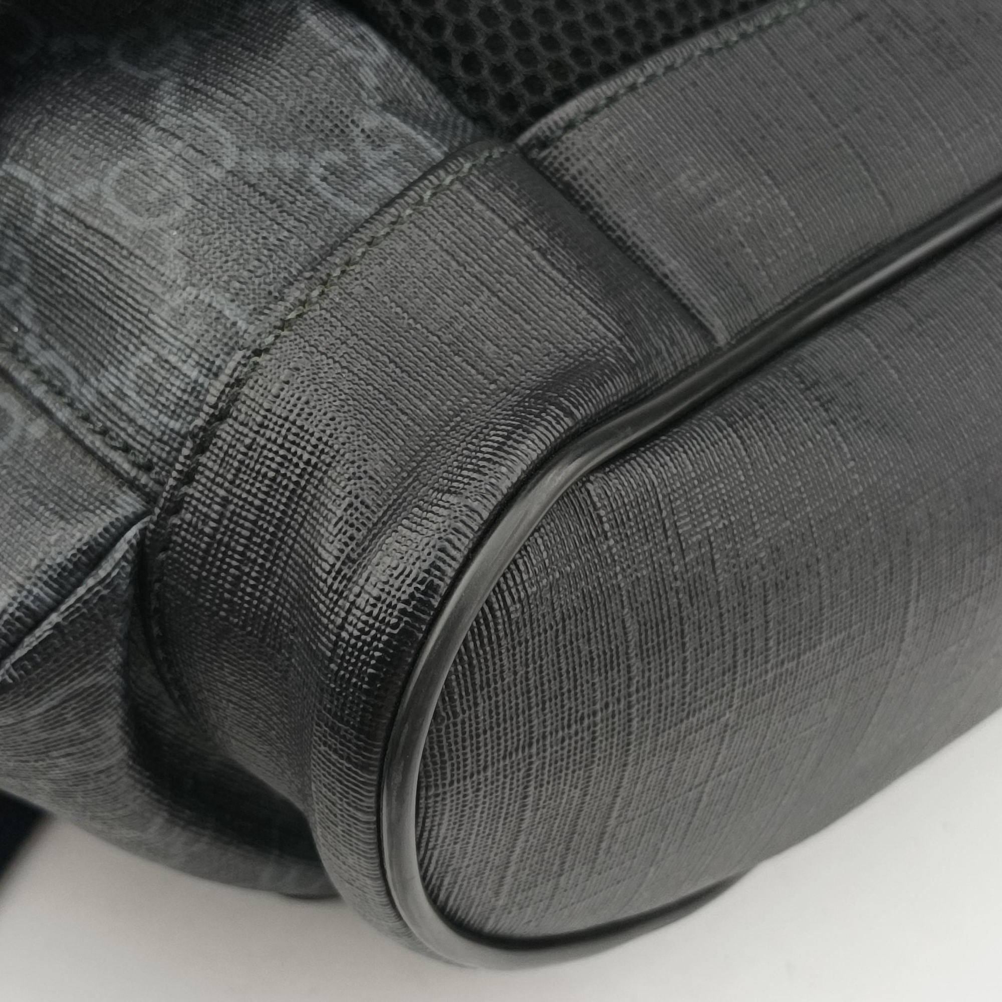 Pre-owned Gucci GG Supreme Black x Gray x Navy x Red PVC coated canvas×Leather 495563 backpack/rucksack | stylenewstar
