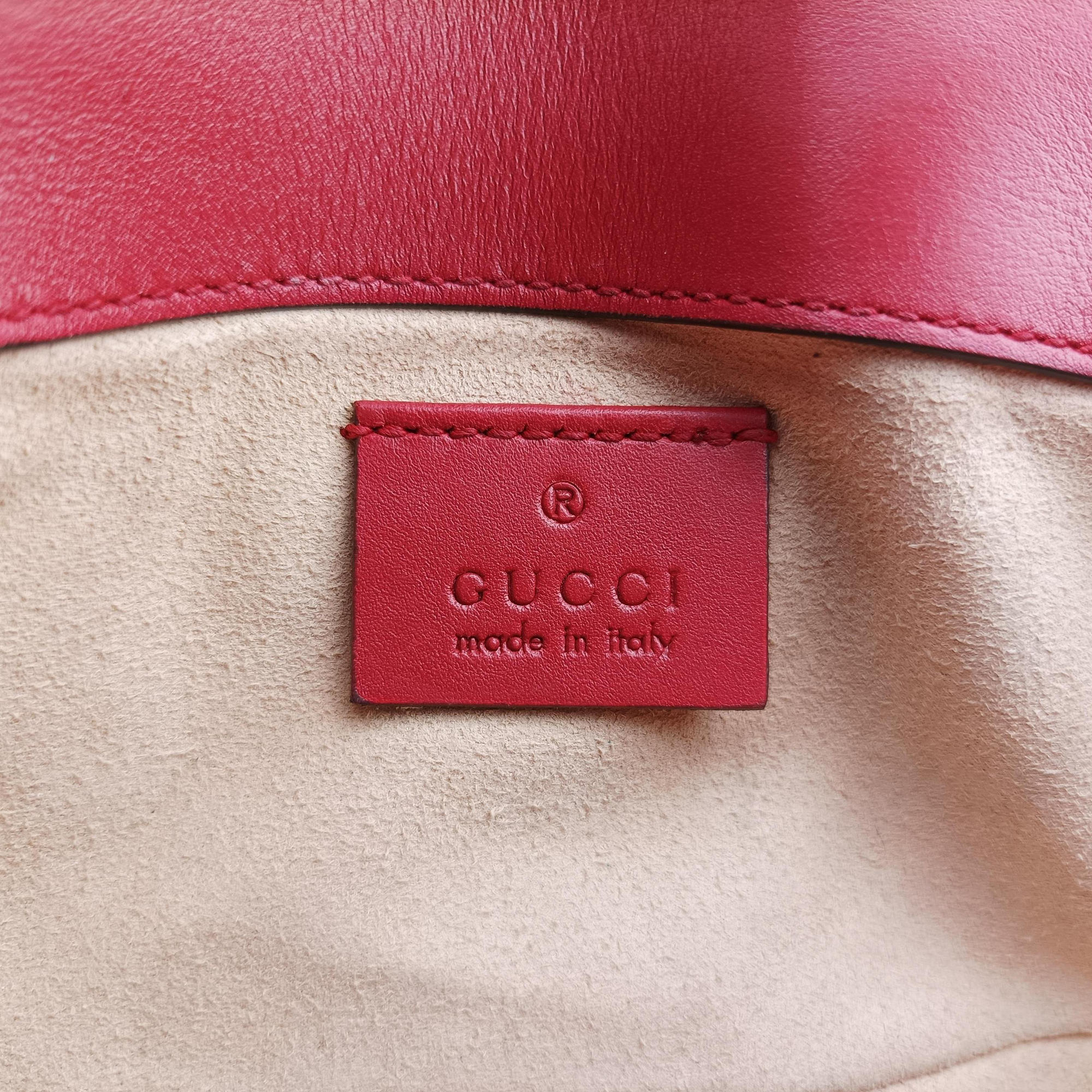 Pre-owned Gucci GG Marmont Red Leather 476433 shoulderbag | stylenewstar