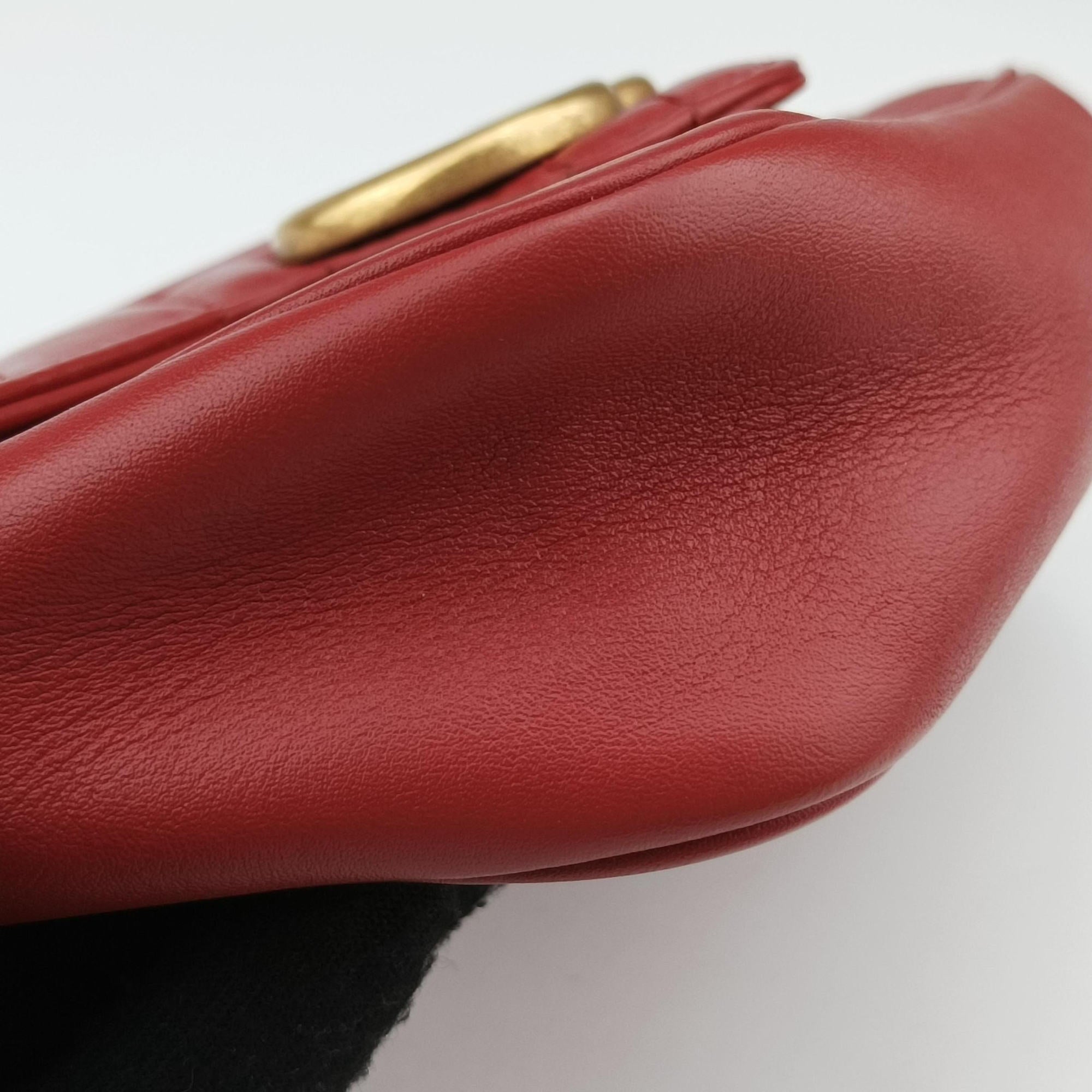 Pre-owned Gucci GG Marmont Red Leather 476433 shoulderbag | stylenewstar