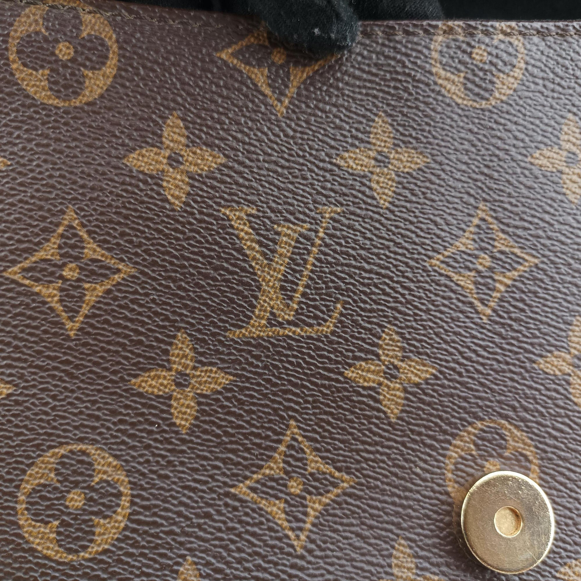 Vintage Louis Vuitton Saint Michel Freesia Brown×Noir Monogram Canvas×epi M44030 shoulderbag | stylenewstar