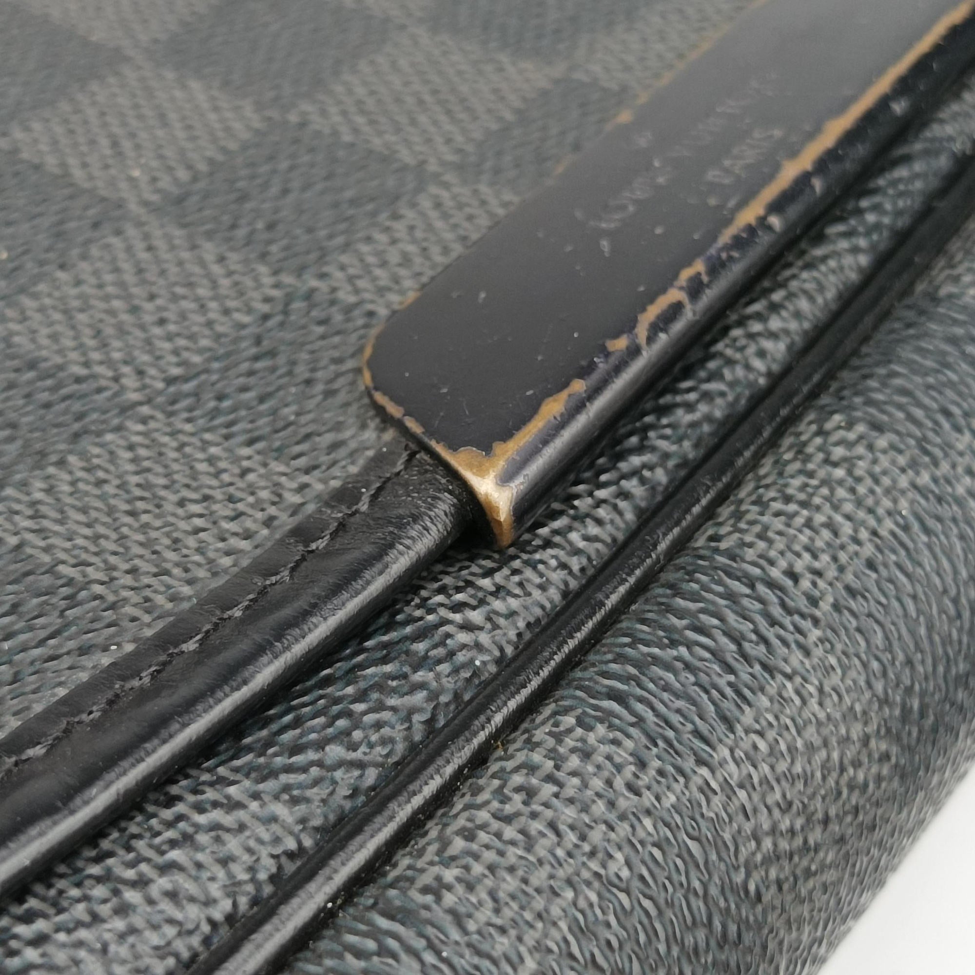 Pre-owned Louis Vuitton DANIEL MM Noir Damier GRAPHITE N58029 shoulderbag | stylenewstar
