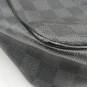 Pre-owned Louis Vuitton DANIEL MM Noir Damier GRAPHITE N58029 shoulderbag | stylenewstar