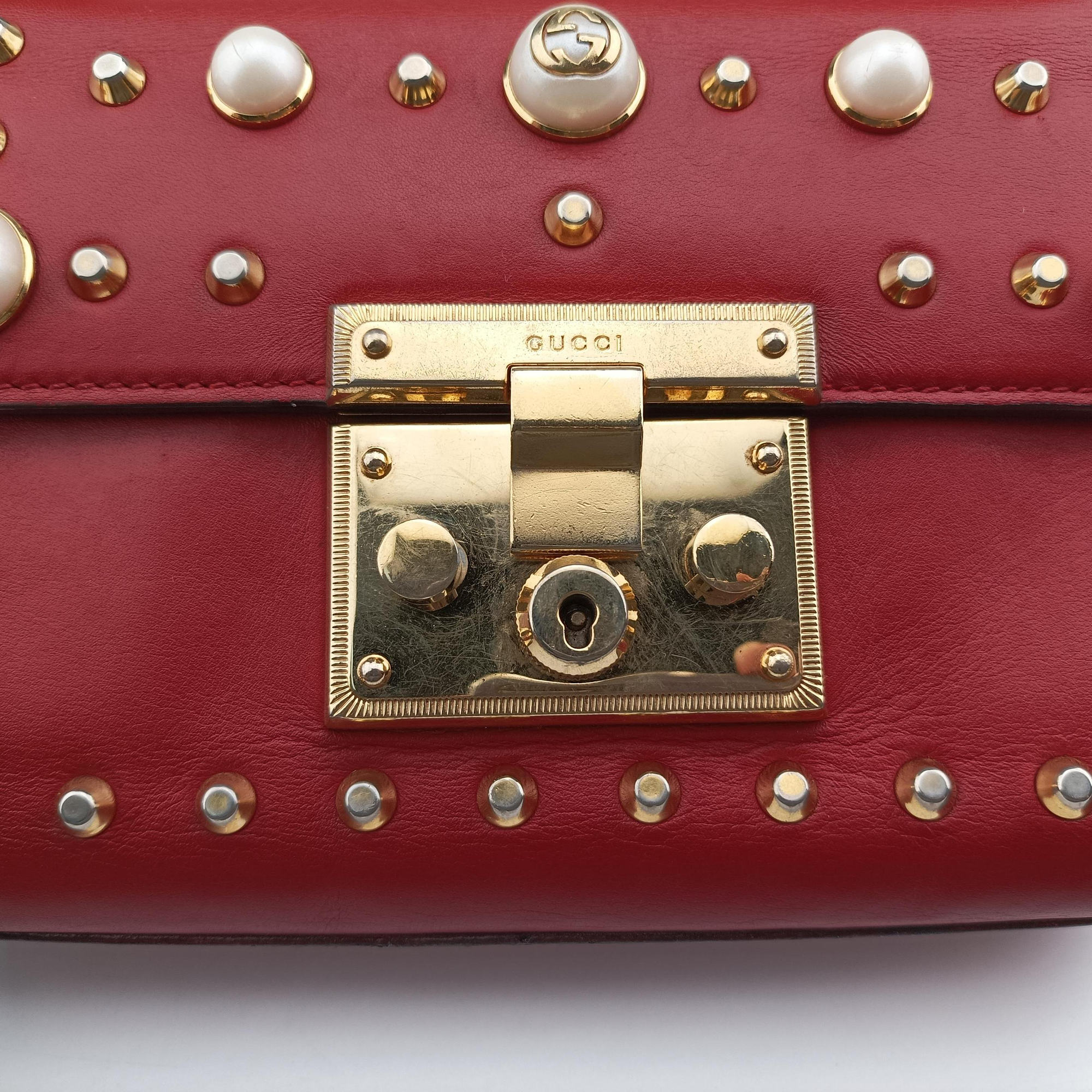 Pre-owned Gucci Padlock Red Leather 432182 shoulderbag | stylenewstar