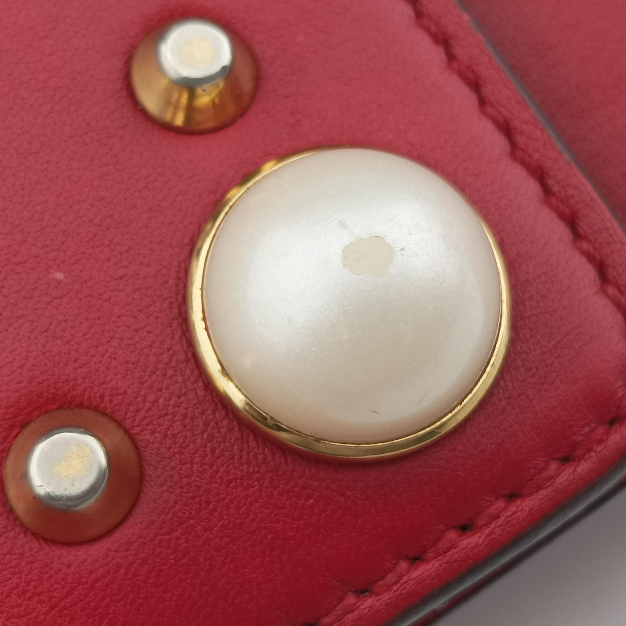 Pre-owned Gucci Padlock Red Leather 432182 shoulderbag | stylenewstar