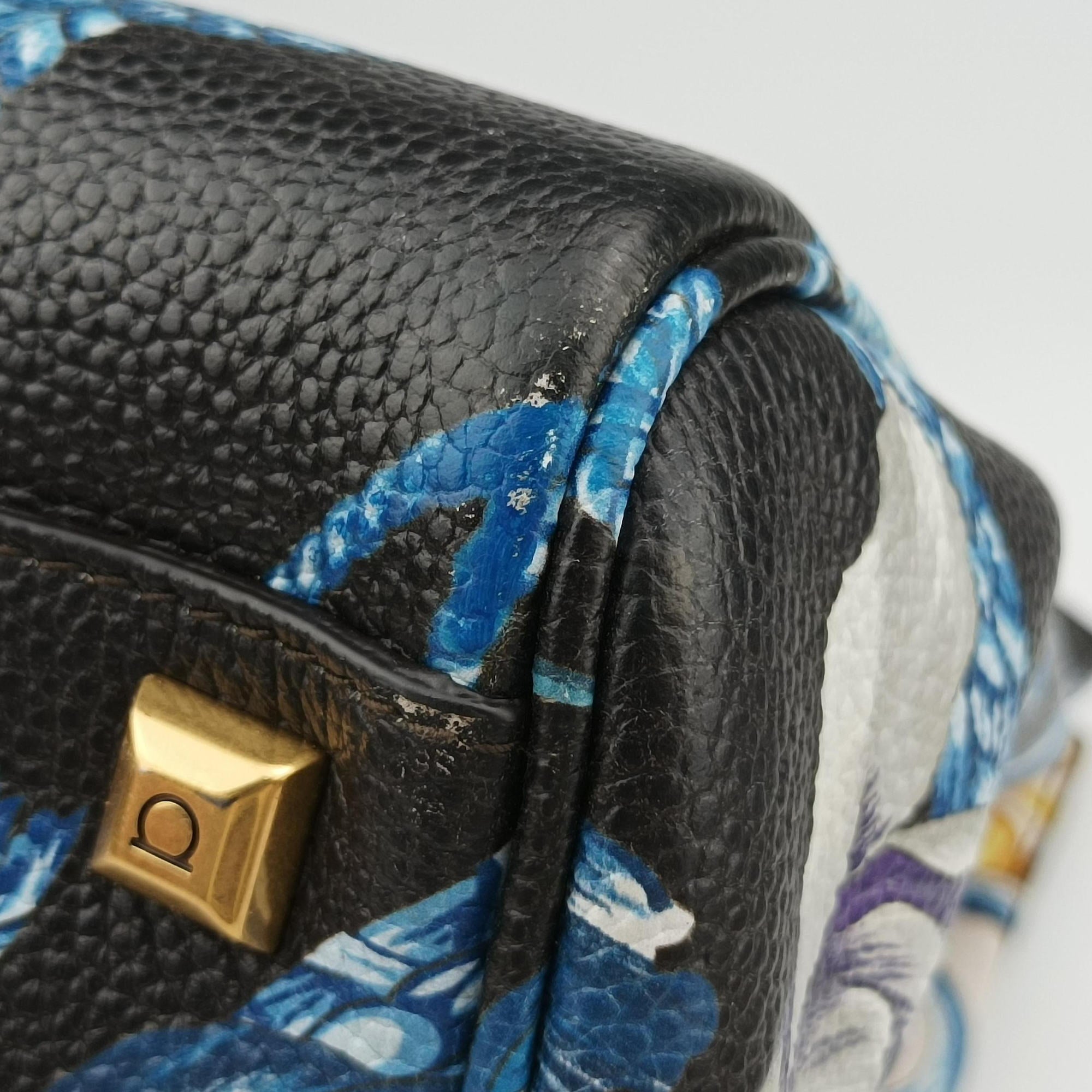 Secondhand Ferragamo Studio  Multicolour leather  shoulderbag | stylenewstar