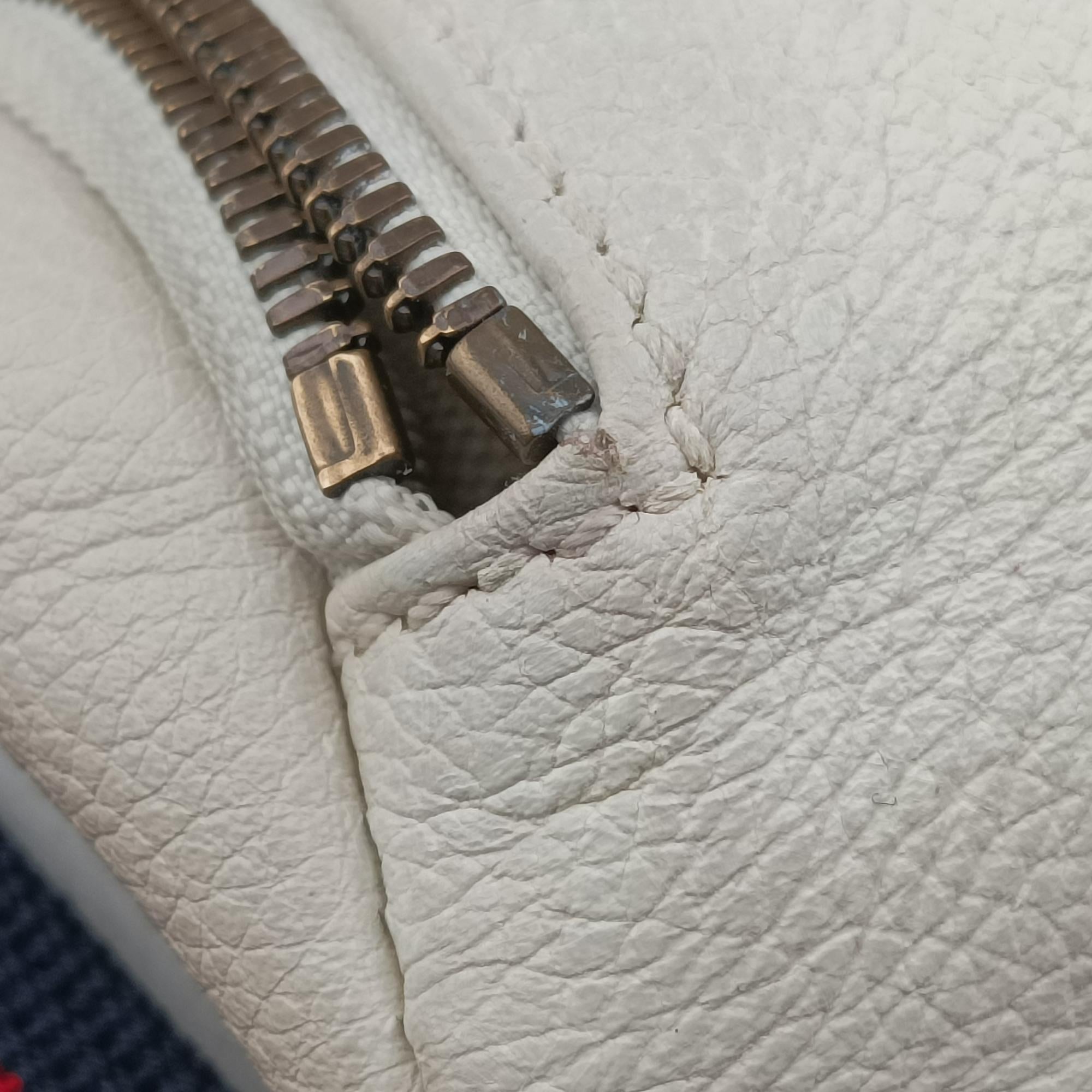 Pre-owned Gucci Gucci print White Leather 527792 bum bag/waist bag | stylenewstar