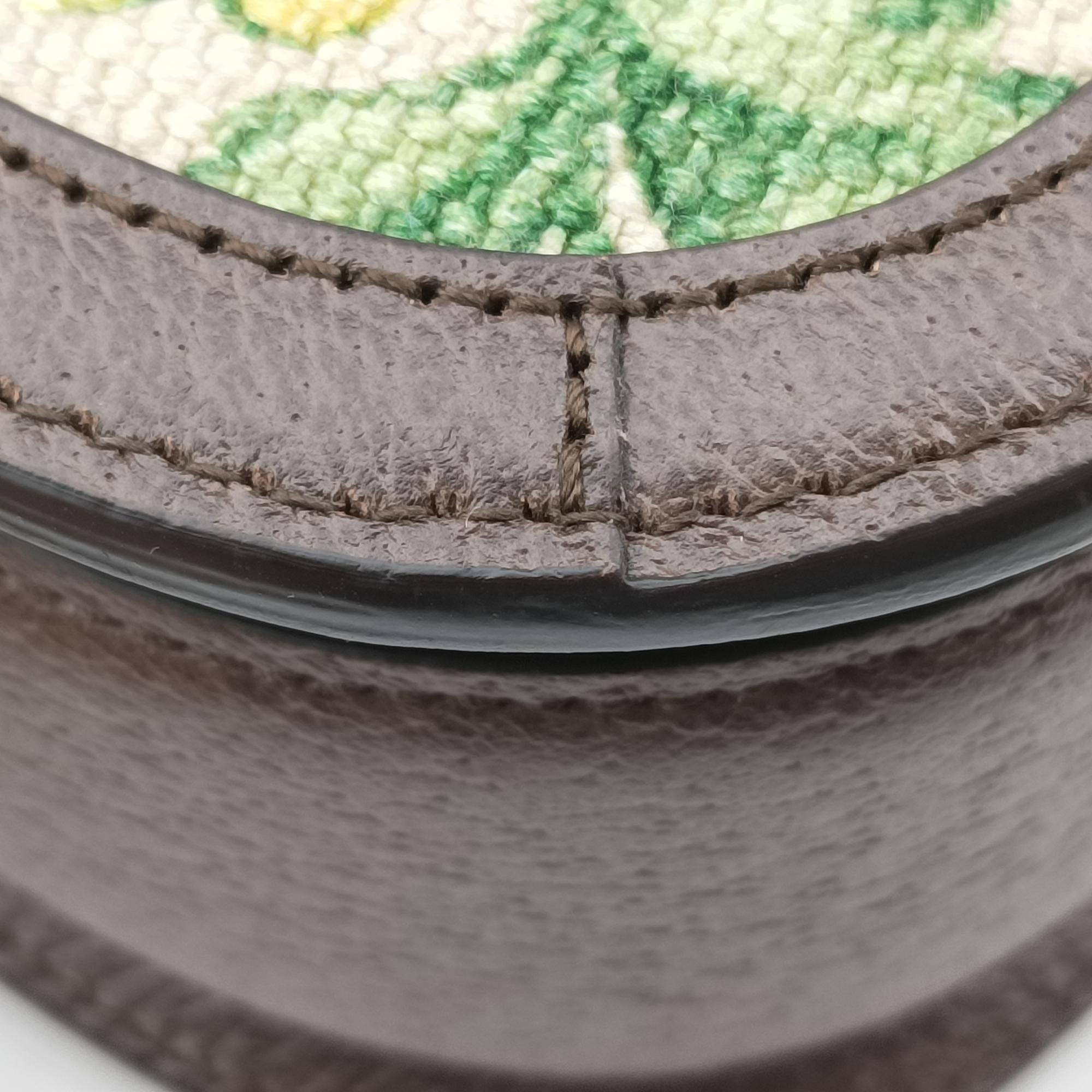 Secondhand Gucci New Bamboo White x Brown x Multicolor Canvas×Leather 675797 shoulderbag | stylenewstar