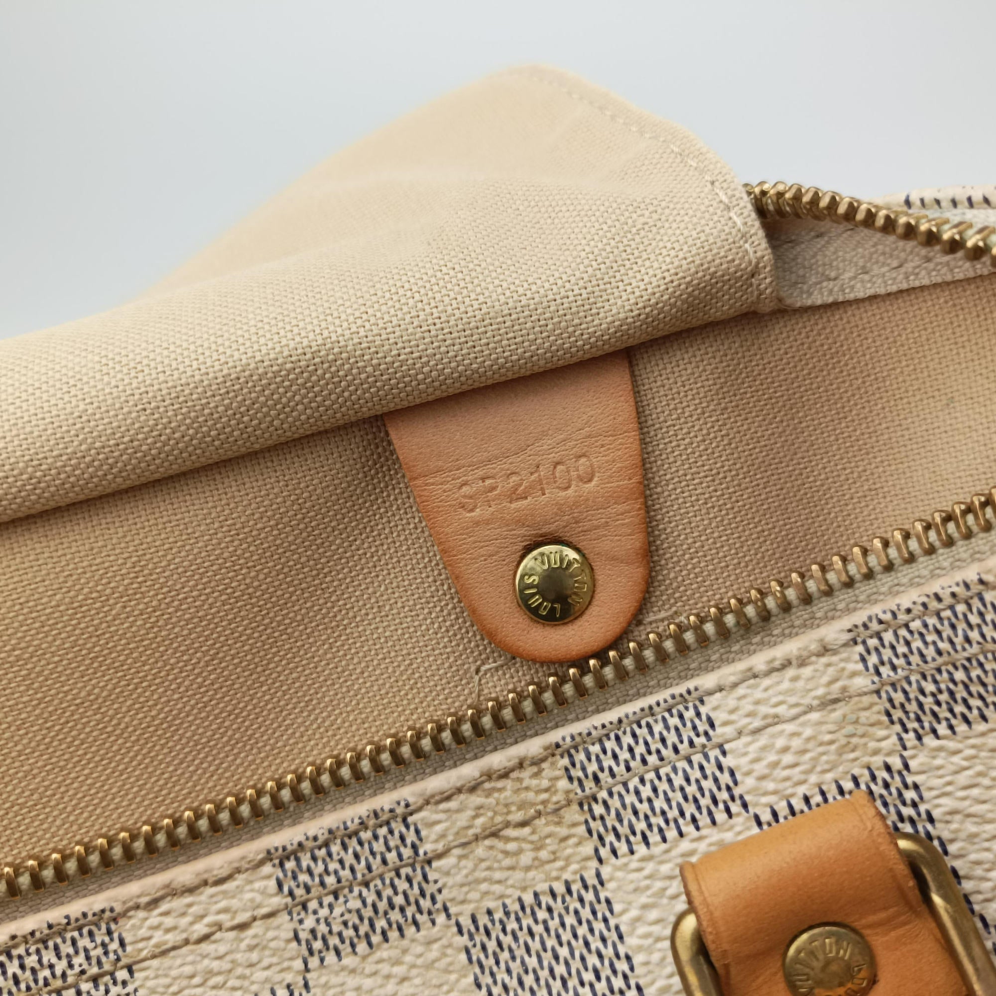 Secondhand Louis Vuitton Speedy 30 Azur Damier Canvas N41533 handbag | stylenewstar