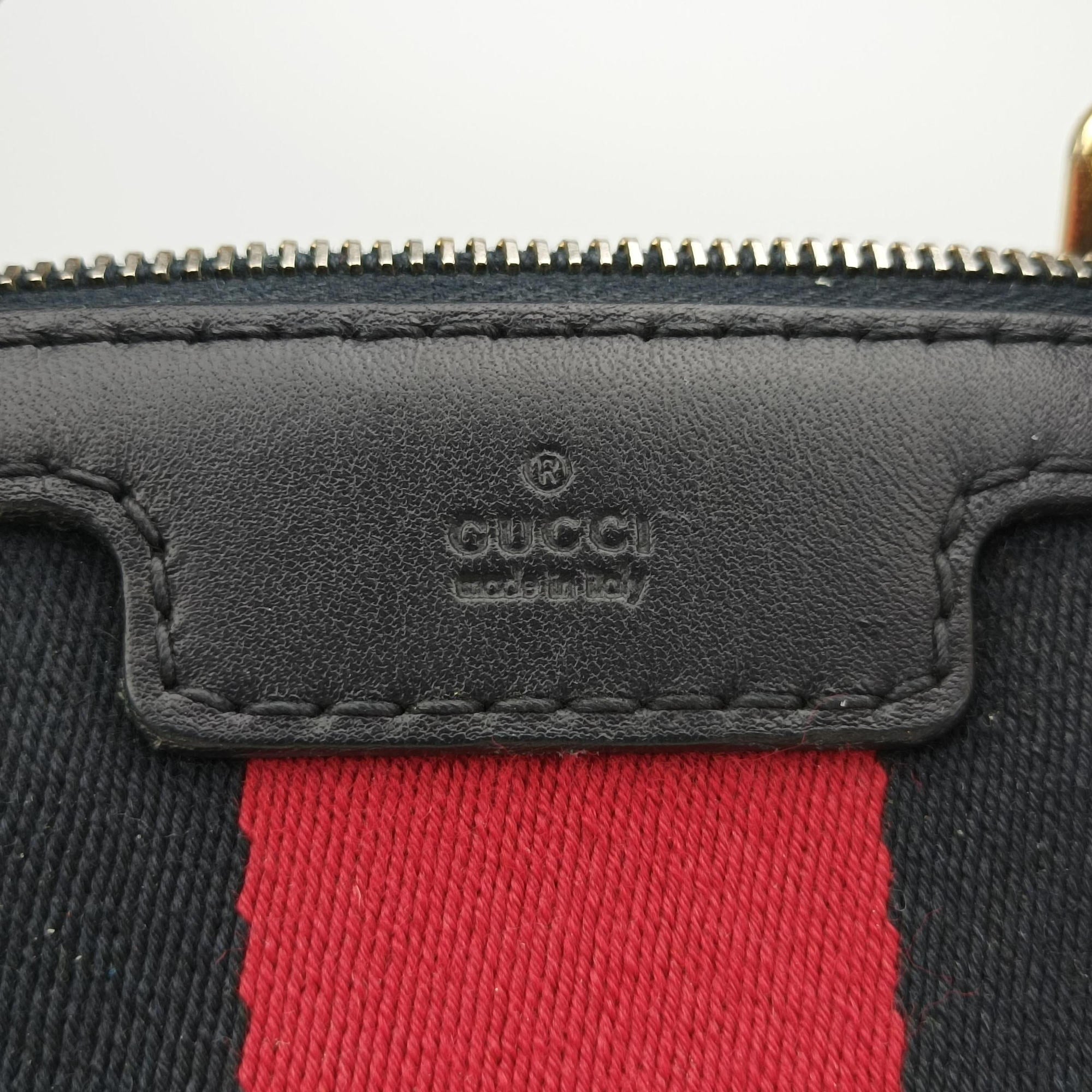 Pre-owned Gucci Sherry Line navy×red×beige Canvas×Leather 247205 handbag | stylenewstar