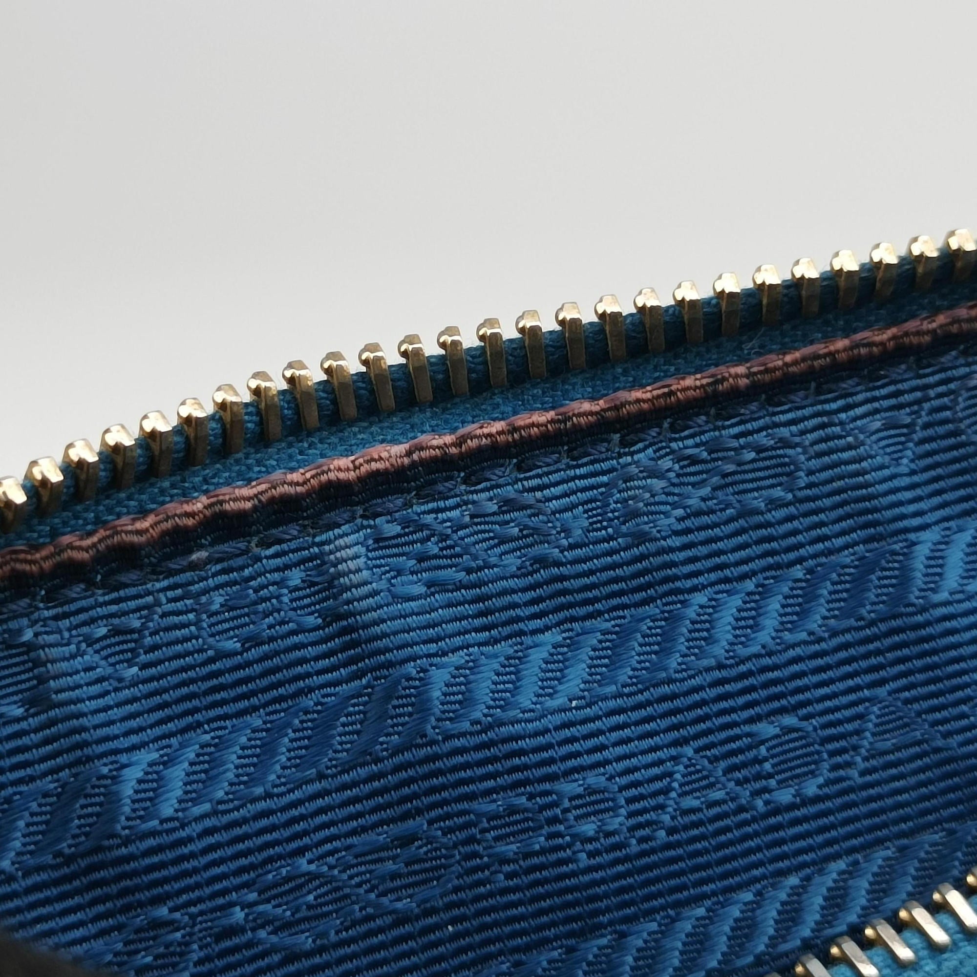 Pre-owned Prada Galleria Blue SAFFIANO Leather BN1801 shoulderbag | stylenewstar