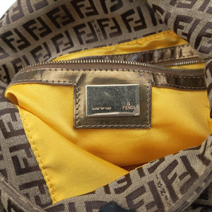 Pre-owned Fendi Baguette Zucchino Brown canvasxLeather 8BR001 shoulderbag | stylenewstar
