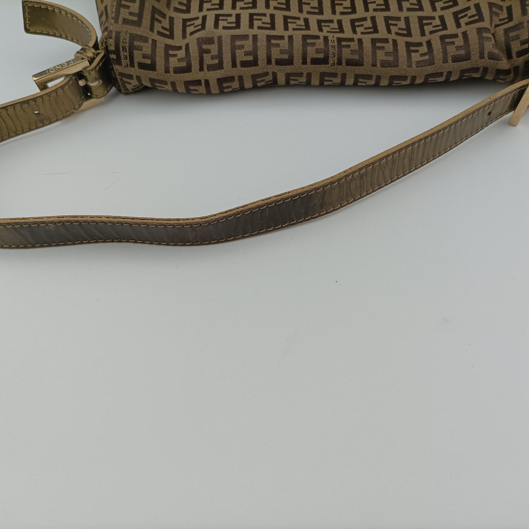 Pre-owned Fendi Baguette Zucchino Brown canvasxLeather 8BR001 shoulderbag | stylenewstar