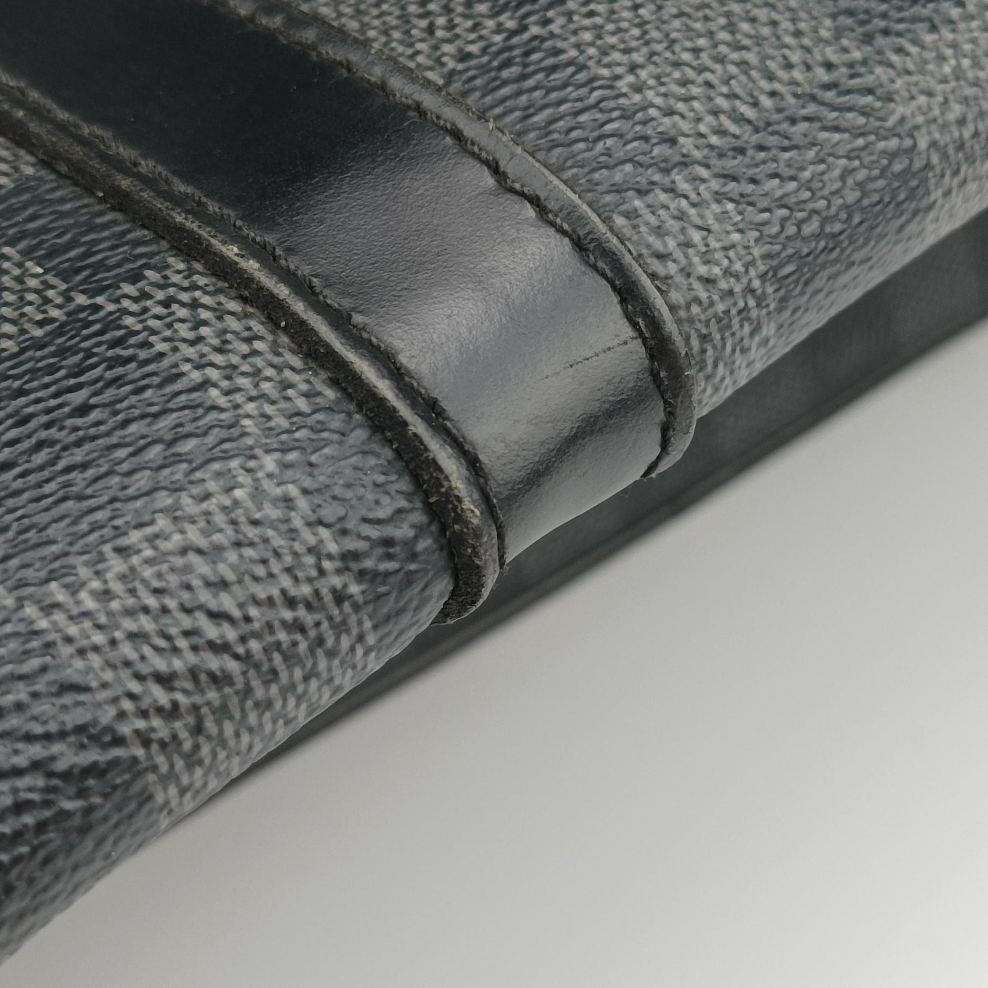 Pre-owned Louis Vuitton Tadao Noir Damier Graphite N51192 handbag | stylenewstar