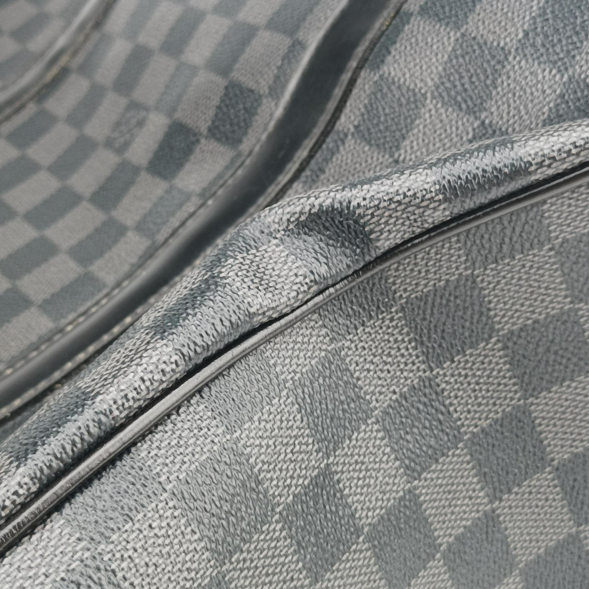 Pre-owned Louis Vuitton Tadao Noir Damier Graphite N51192 handbag | stylenewstar
