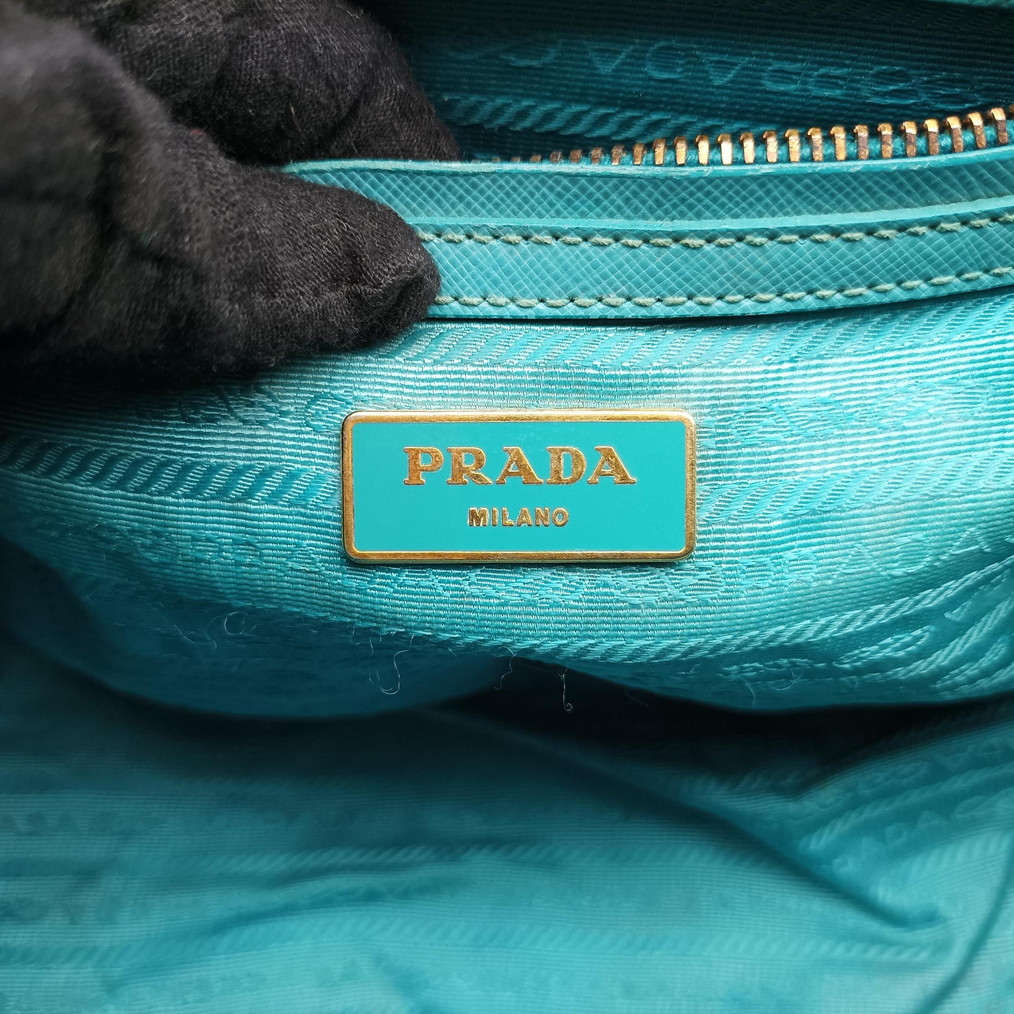 Pre-owned Prada Galleria Blue SAFFIANO Leather BN1801 handbag | stylenewstar