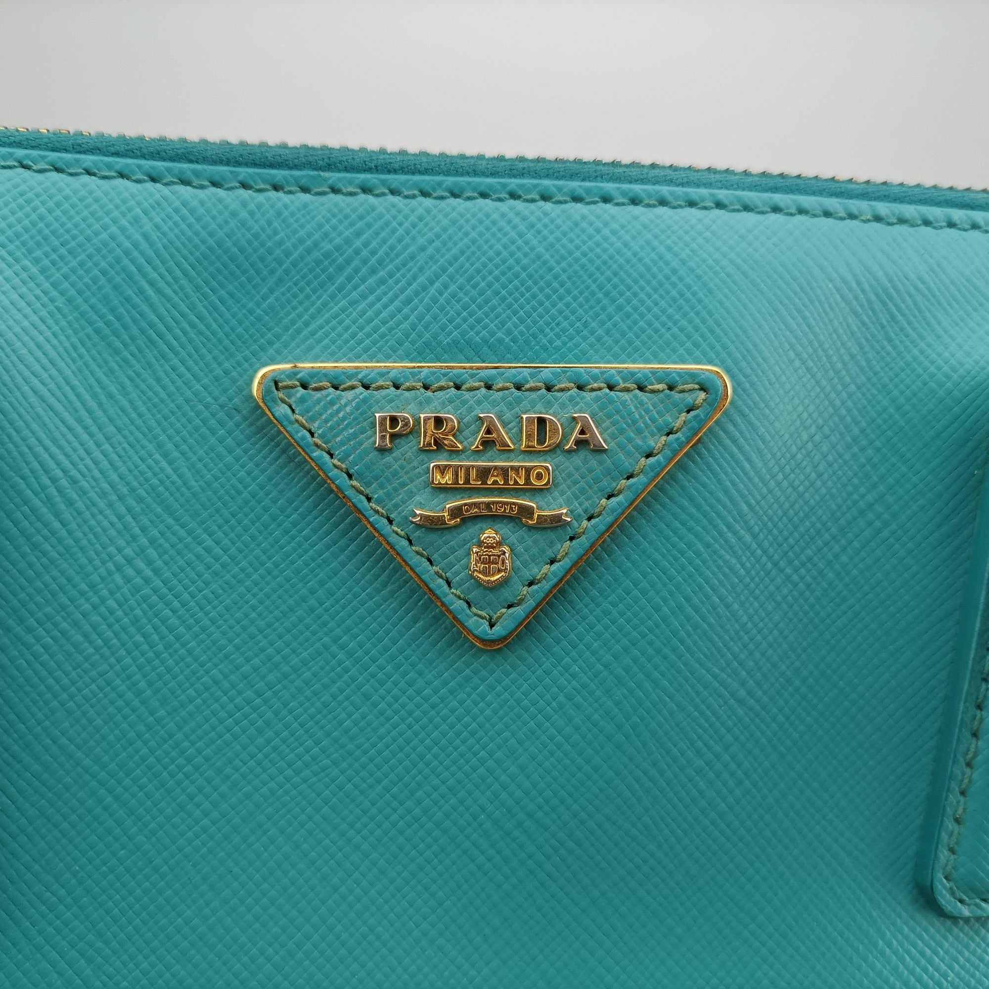 Pre-owned Prada Galleria Blue SAFFIANO Leather BN1801 handbag | stylenewstar
