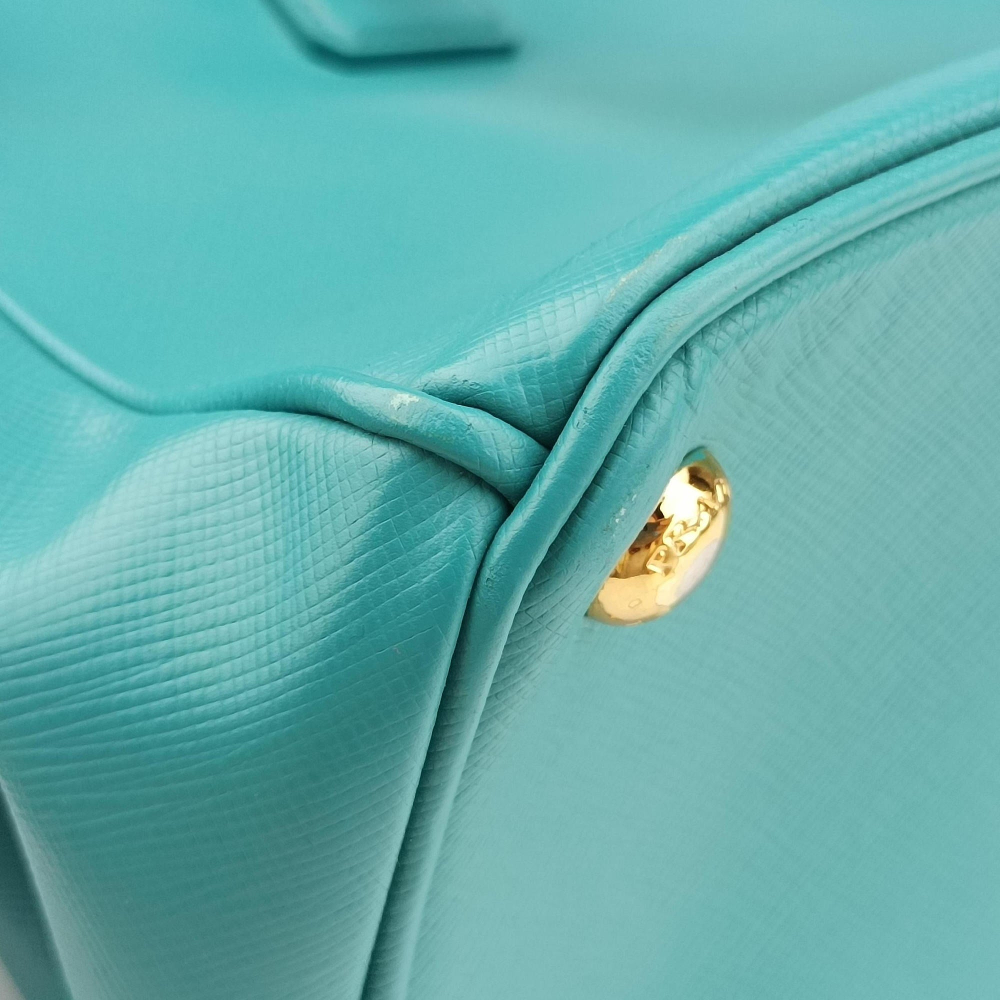 Pre-owned Prada Galleria Blue SAFFIANO Leather BN1801 handbag | stylenewstar