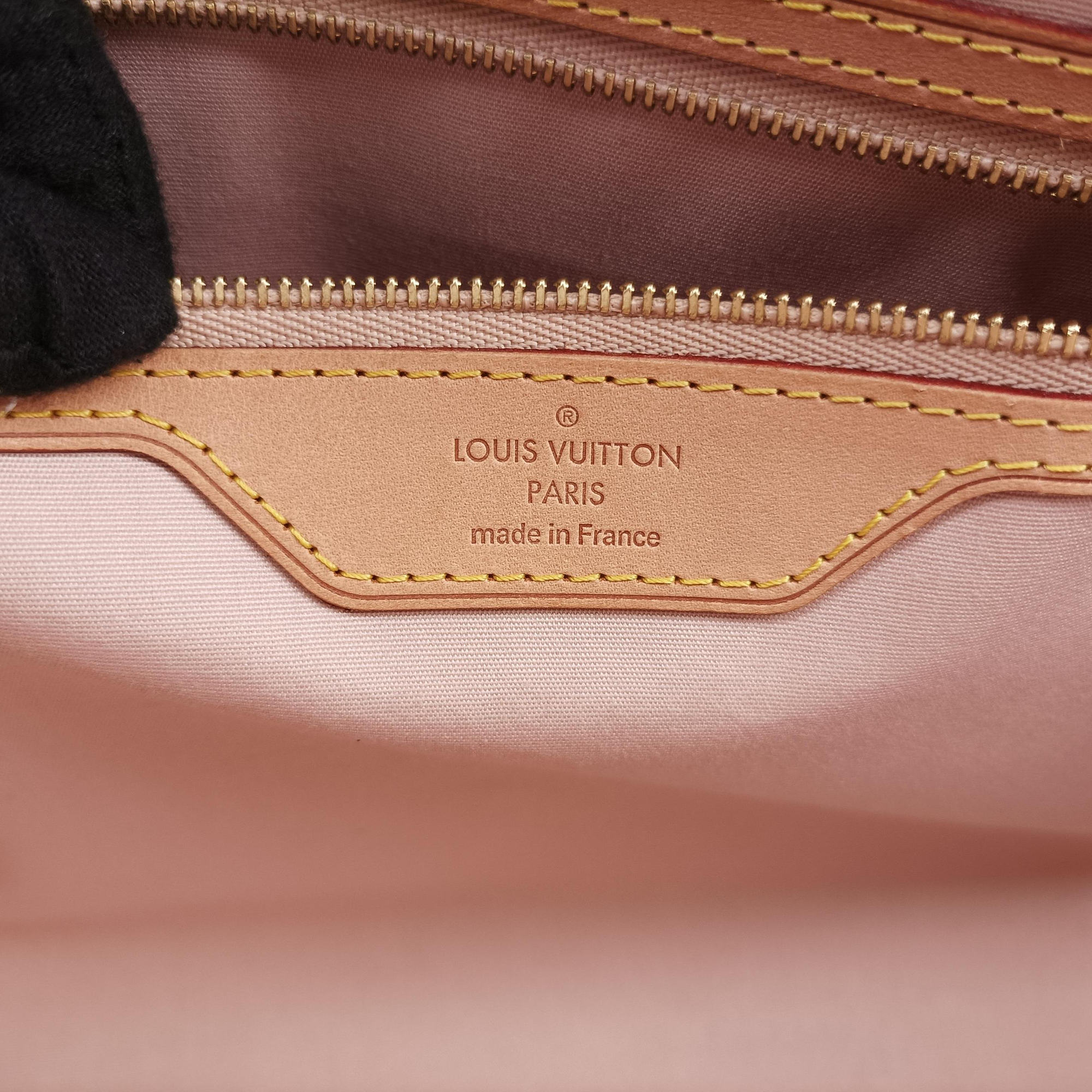 Pre-owned Louis Vuitton Brea MM Dunne Vernis M90180 shoulderbag | stylenewstar