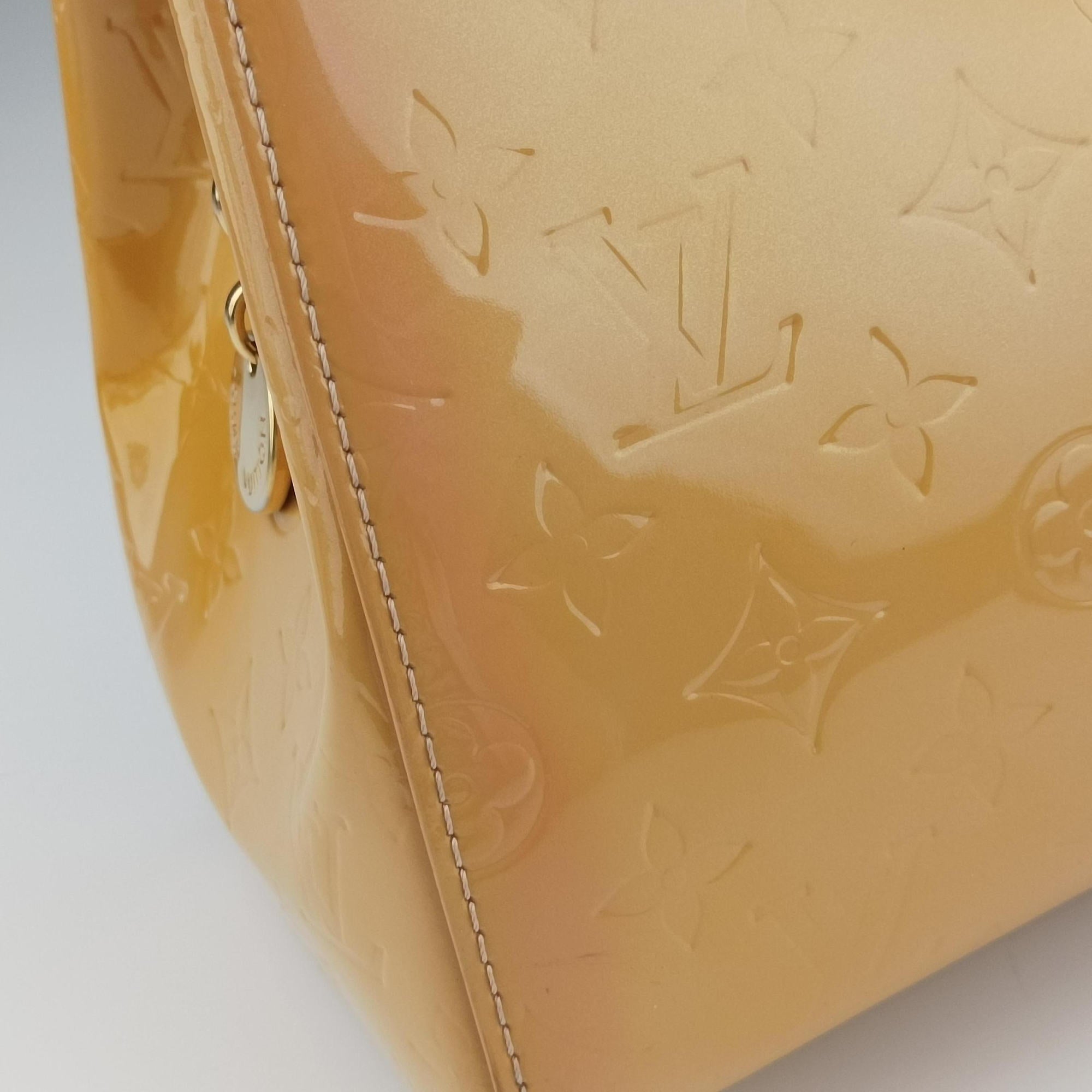 Pre-owned Louis Vuitton Brea MM Dunne Vernis M90180 shoulderbag | stylenewstar
