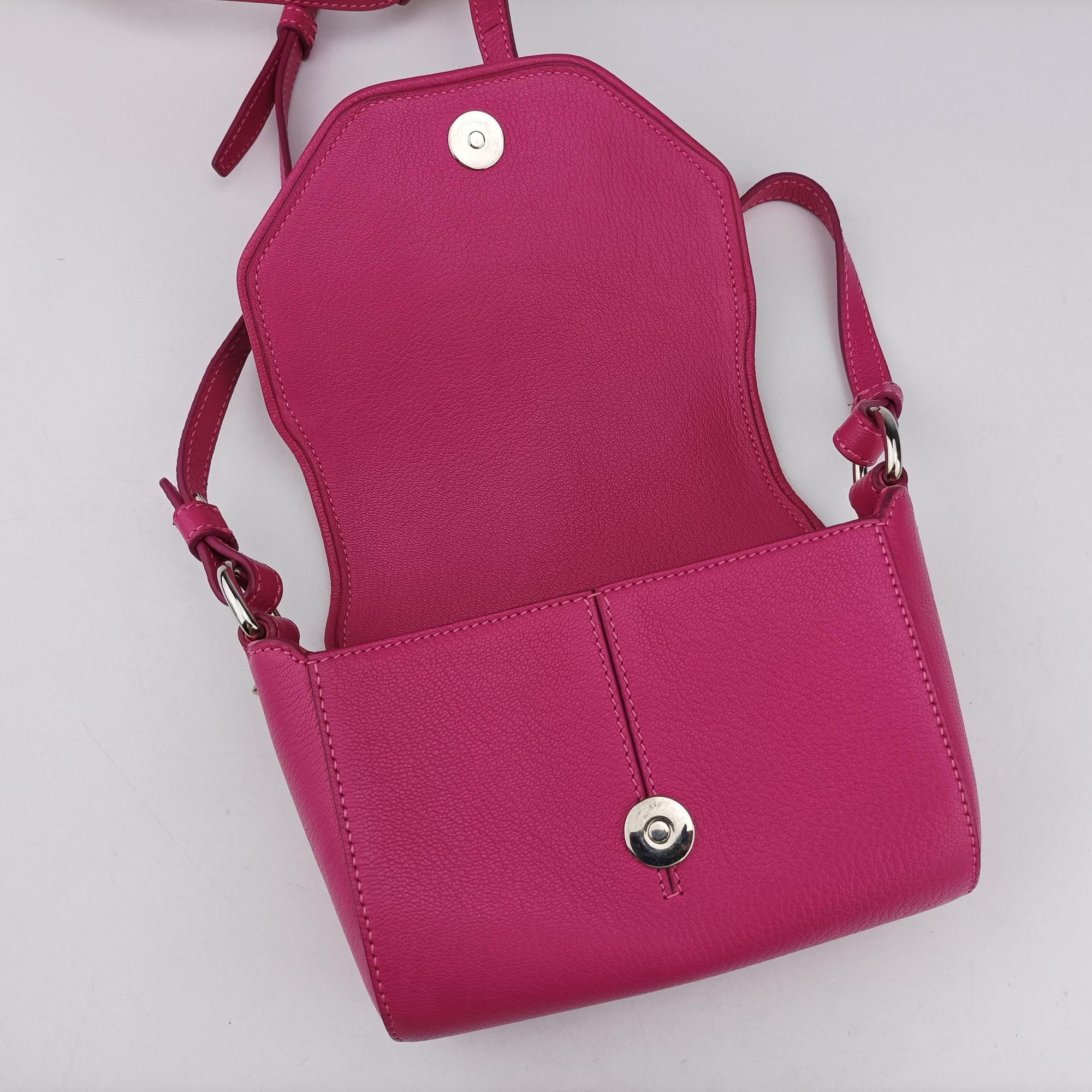 Pre-owned Givenchy Obsedia Pink Leather  shoulderbag | stylenewstar