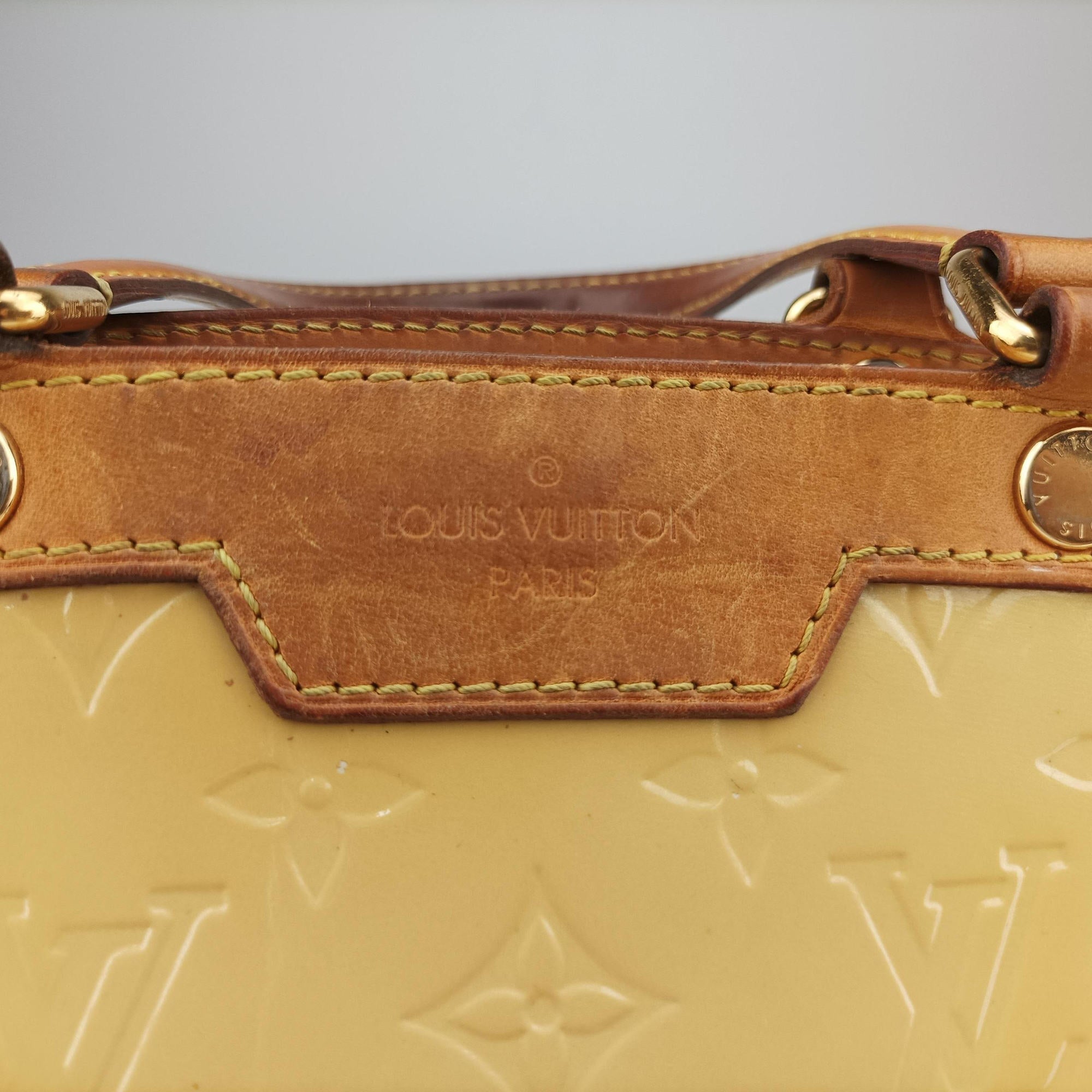 Pre-owned Louis Vuitton Brea MM Dunne Vernis M90180 shoulderbag | stylenewstar