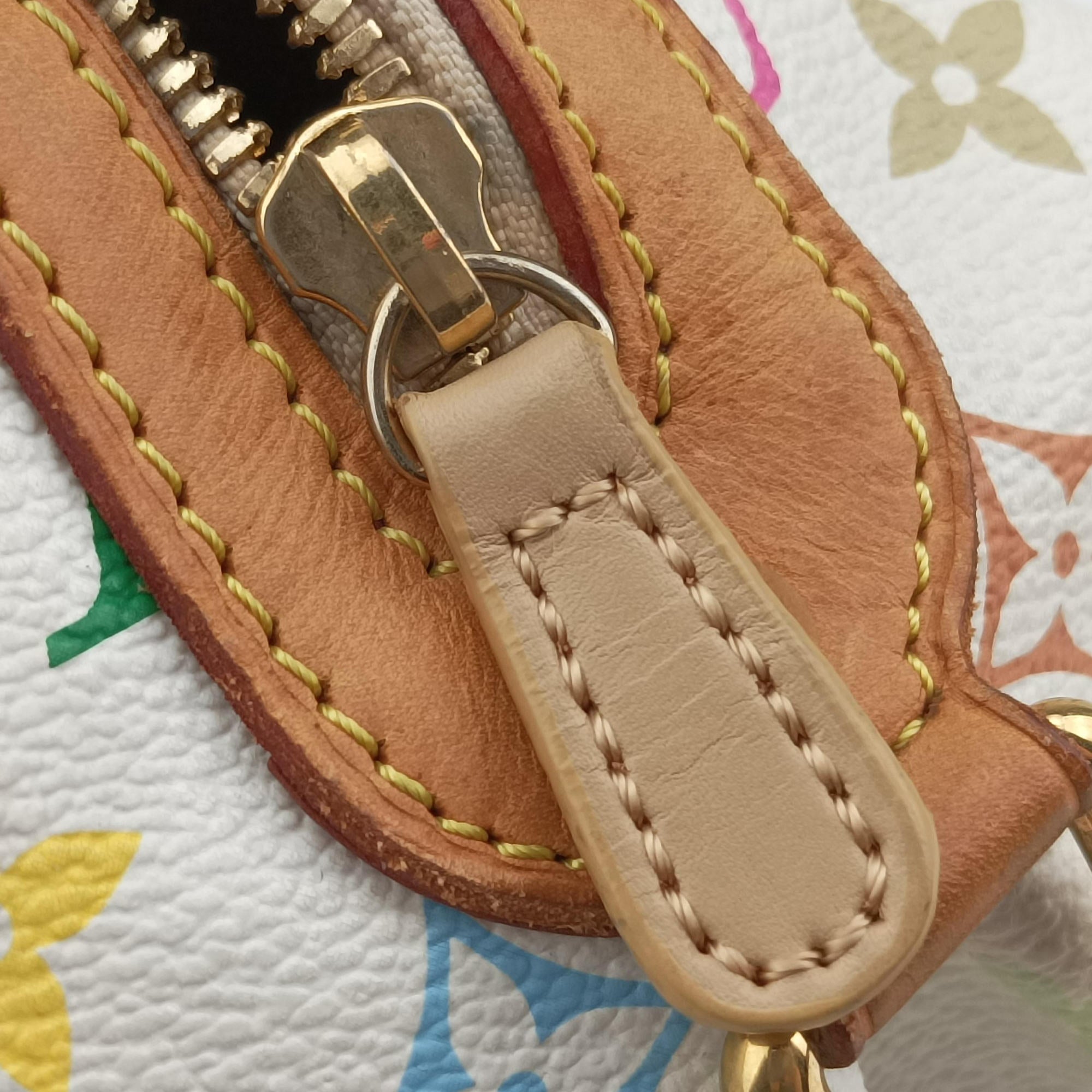 Vintage Louis Vuitton COURTNEY MM white Monogram Multicolor M45641 shoulderbag | stylenewstar