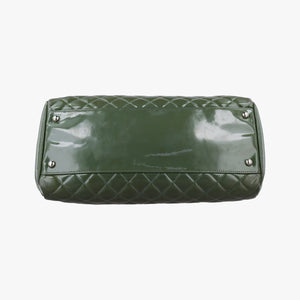 Secondhand Chanel Mademoiselle Bowling Green Patent A50558 shoulderbag | stylenewstar