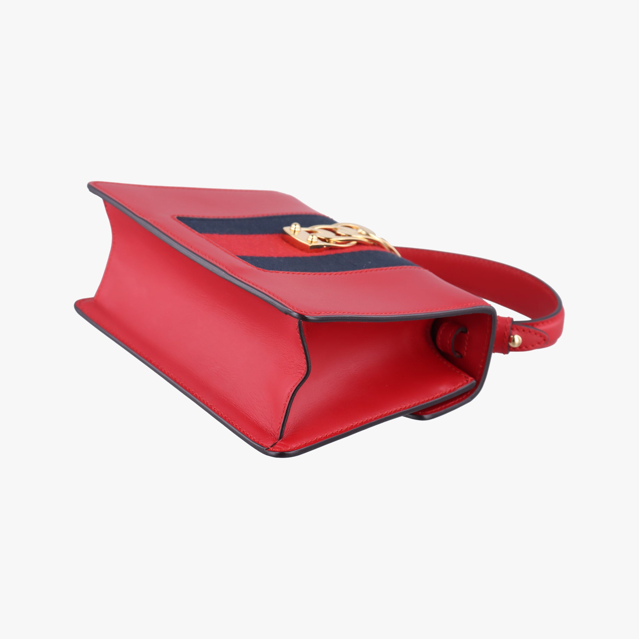 Secondhand Gucci Sylvie Red Leather 470270 shoulderbag | stylenewstar