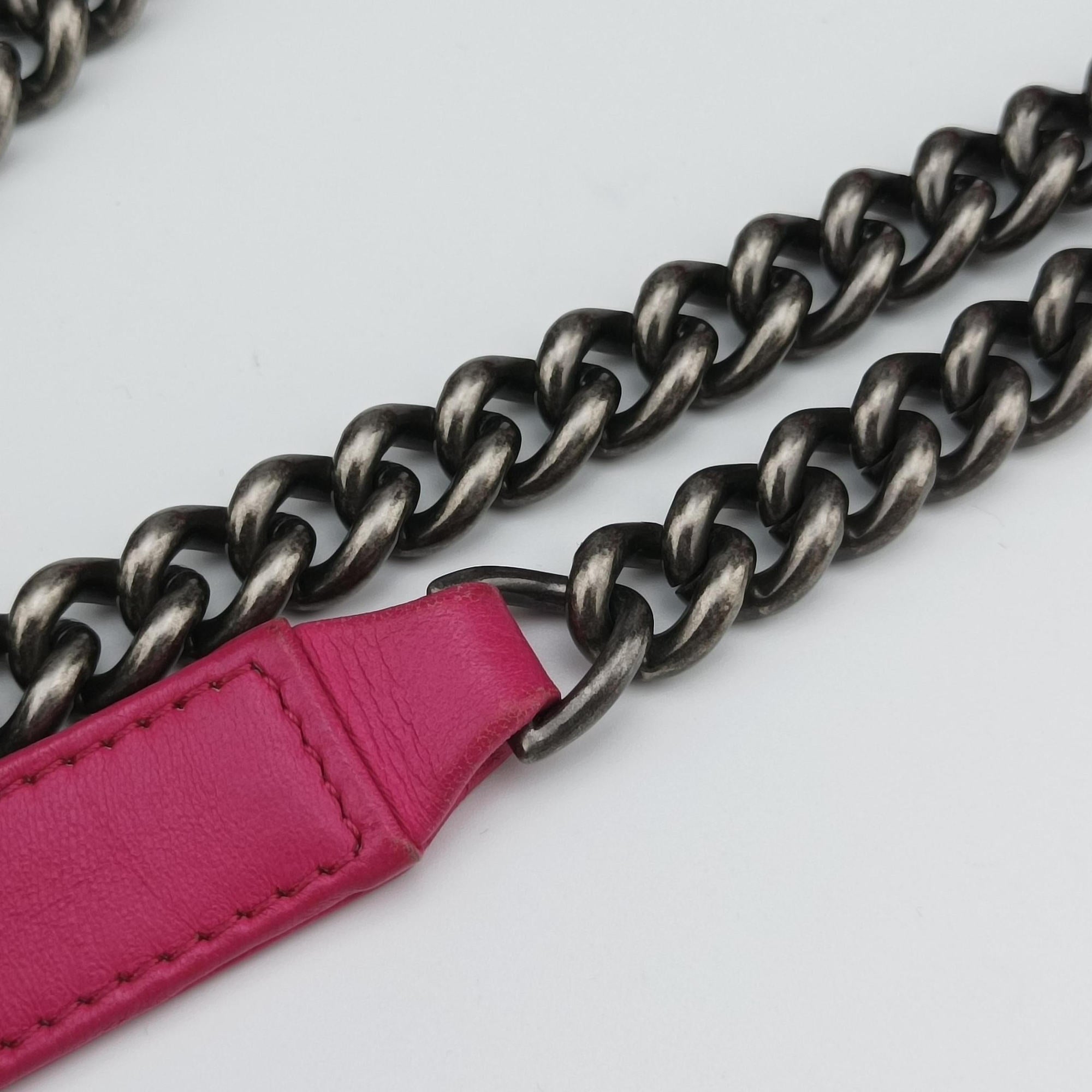 Pre-owned Chanel BOY CHANEL Pink velour A67364 shoulderbag | stylenewstar
