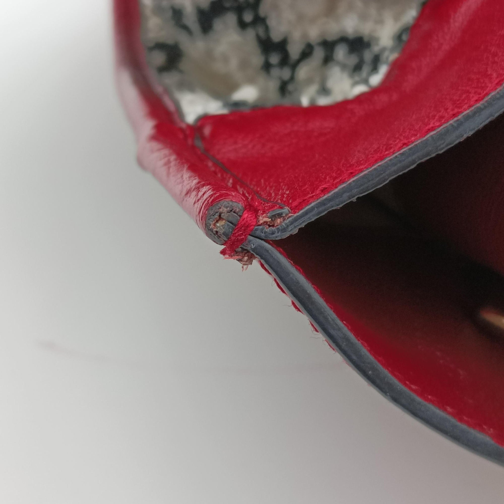 Secondhand Gucci Rajah White×red tweed × leather 537219 handbag | stylenewstar