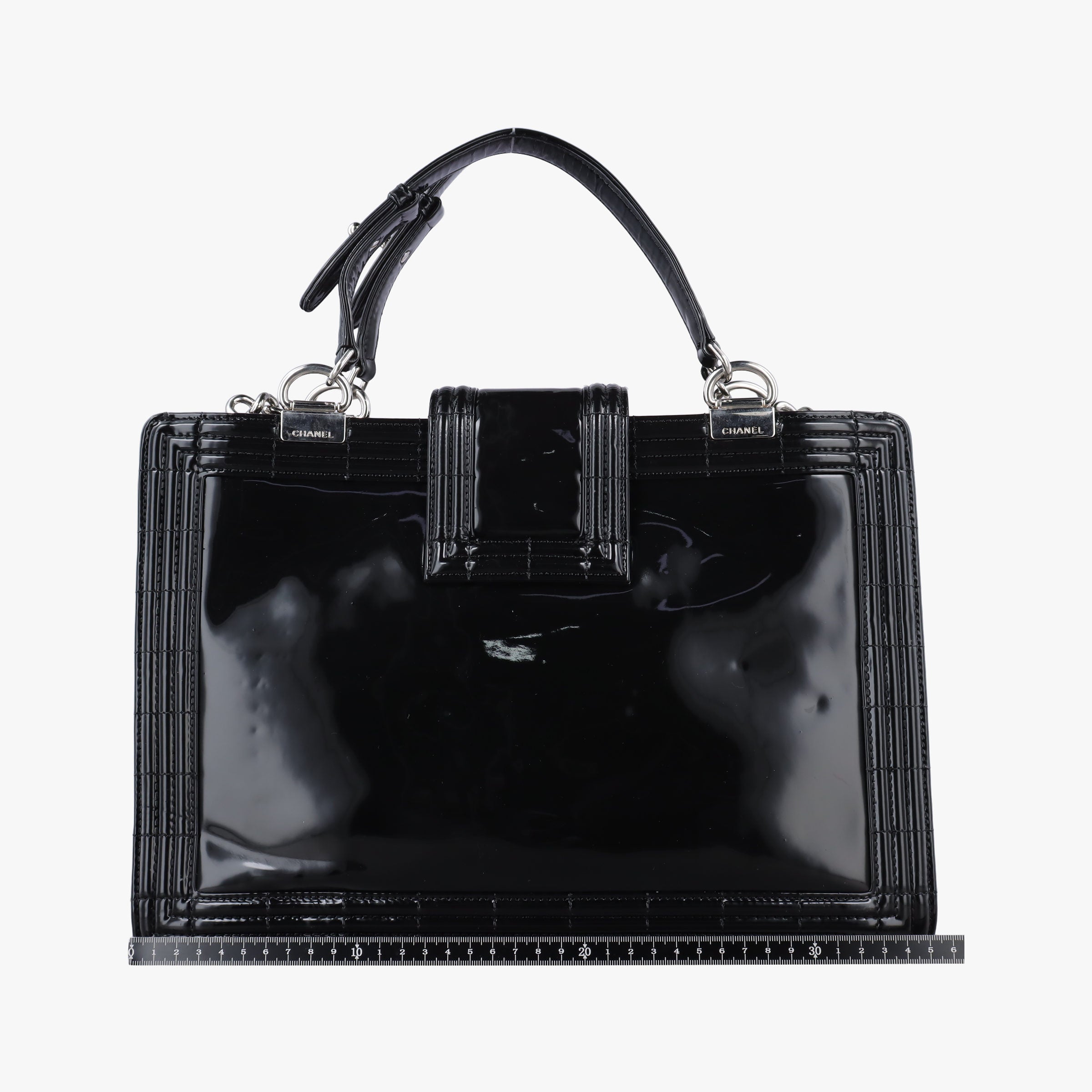 Secondhand Chanel Jetsetter Boy Shopping Tote Black Enamel A67019 shoulderbag | stylenewstar