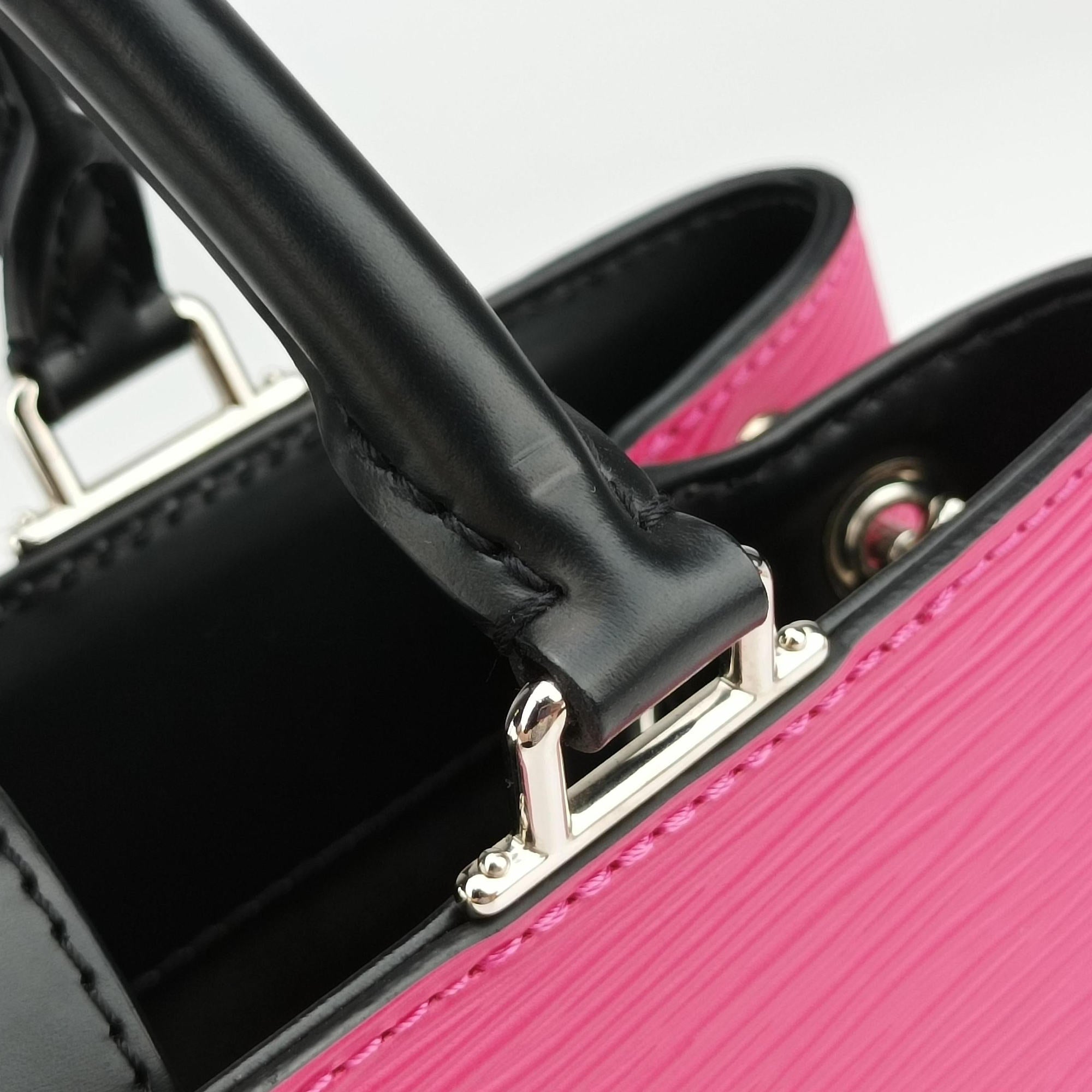 Pre-owned Louis Vuitton Kleber PM Freesia × Noir Epi M51347 shoulderbag | stylenewstar