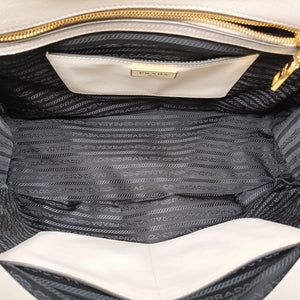 Pre-owned Prada Galleria Ivory × Black SAFFIANO Leather B2274C handbag | stylenewstar