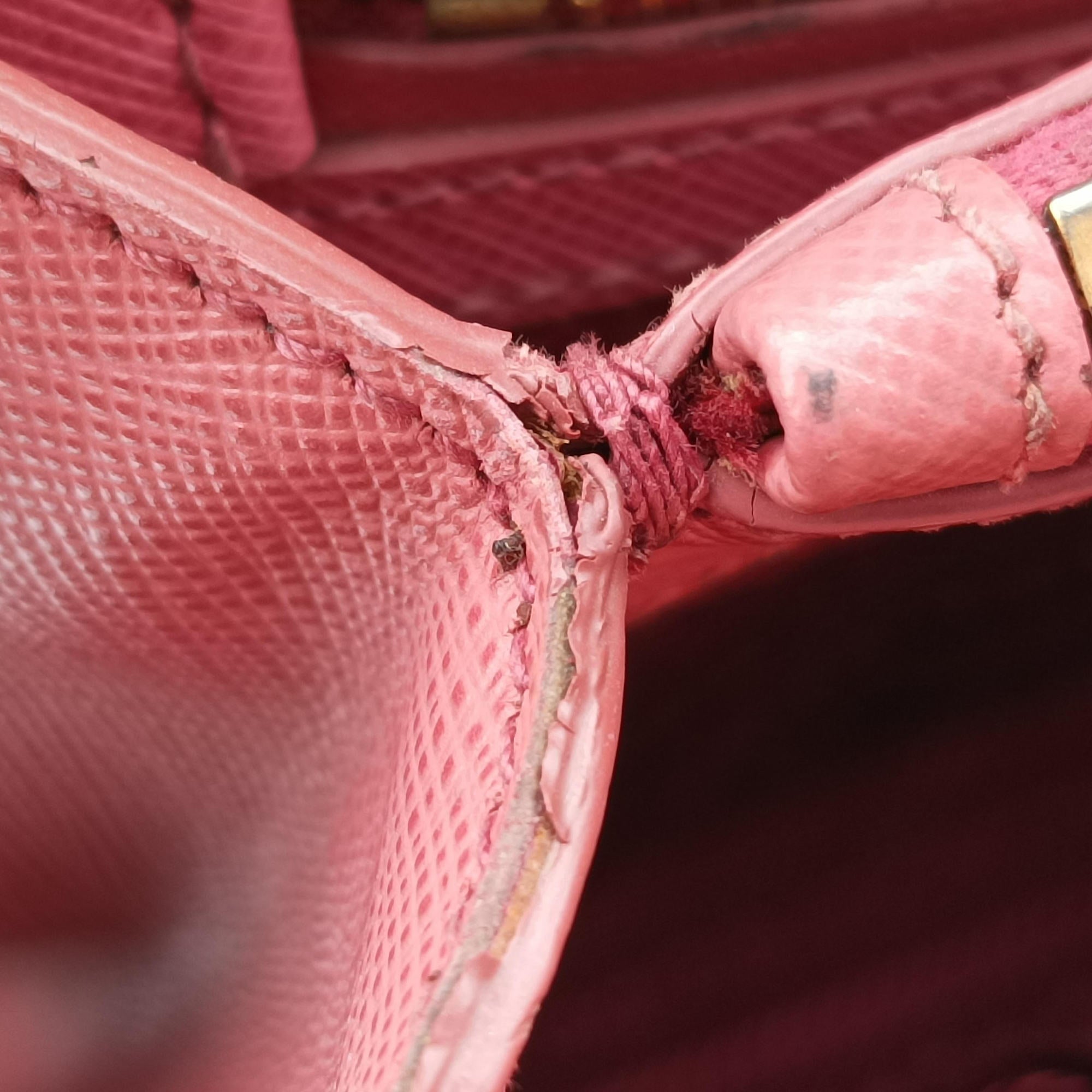 Secondhand Prada Promenade Pink SAFFIANO Leather BN2558 handbag | stylenewstar