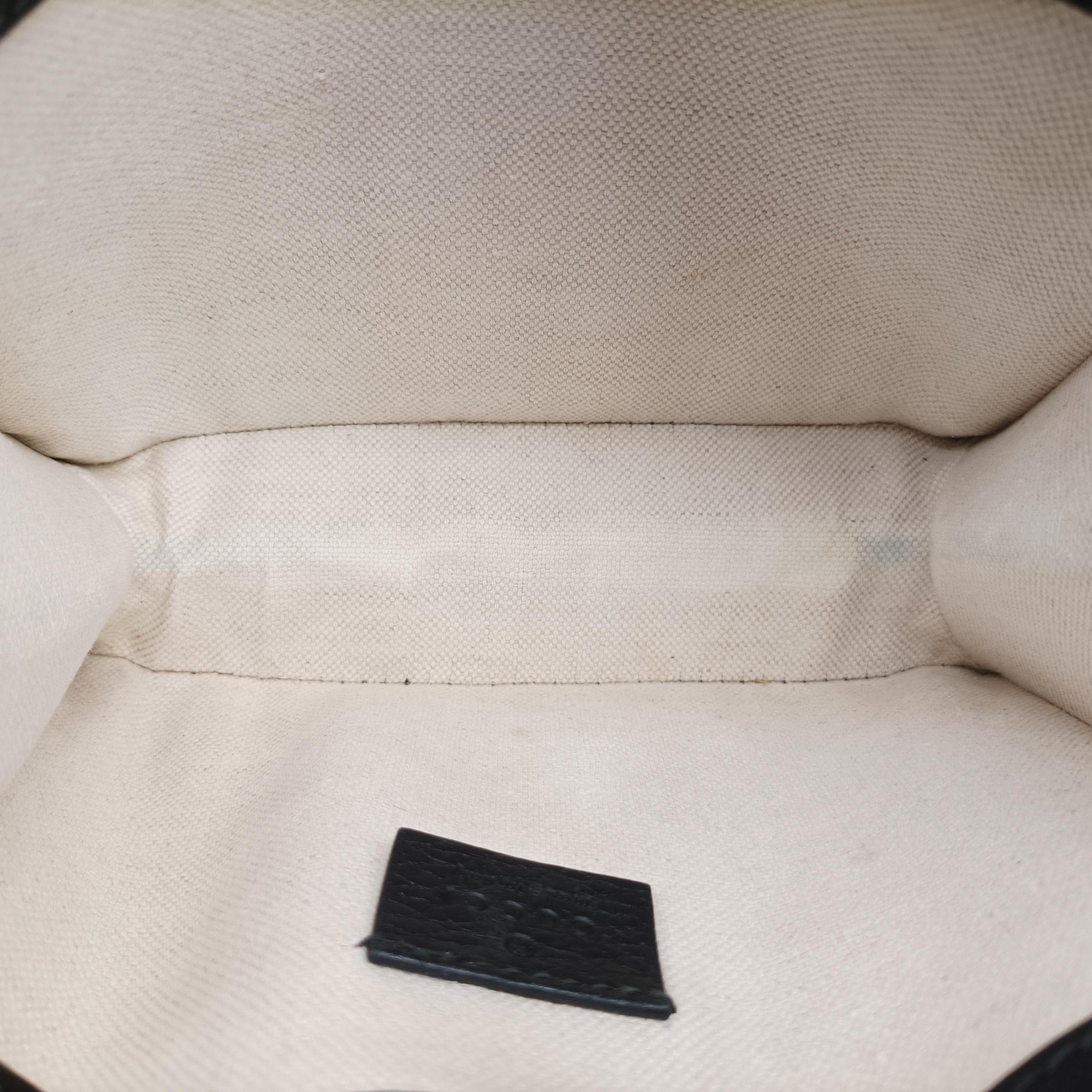 Pre-owned Gucci Dionysus Black Leather 421970 shoulderbag | stylenewstar