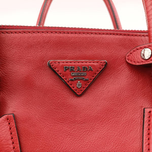 Secondhand Prada Twin Pocket Winged Tote Red Leather BN2619 shoulderbag | stylenewstar