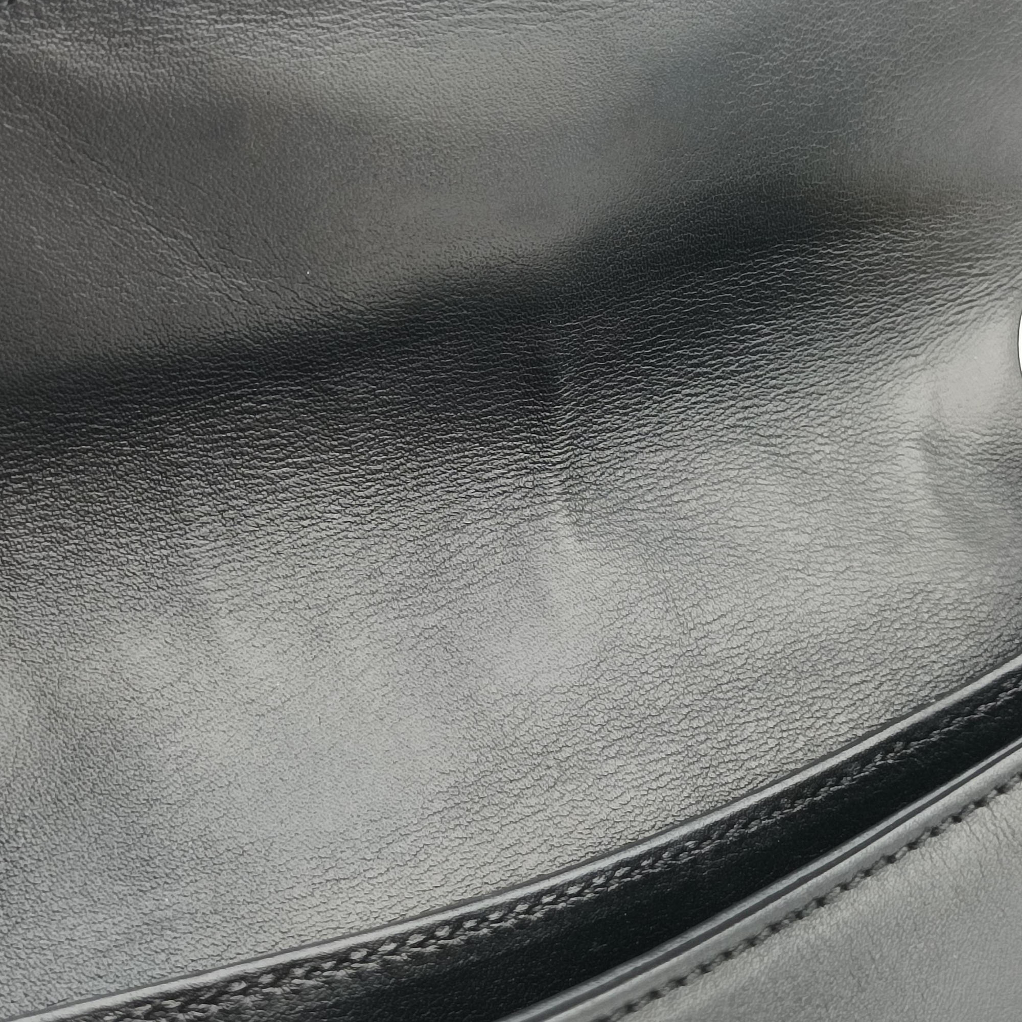 Pre-owned Gucci Emily Black Leather 295402 shoulderbag | stylenewstar