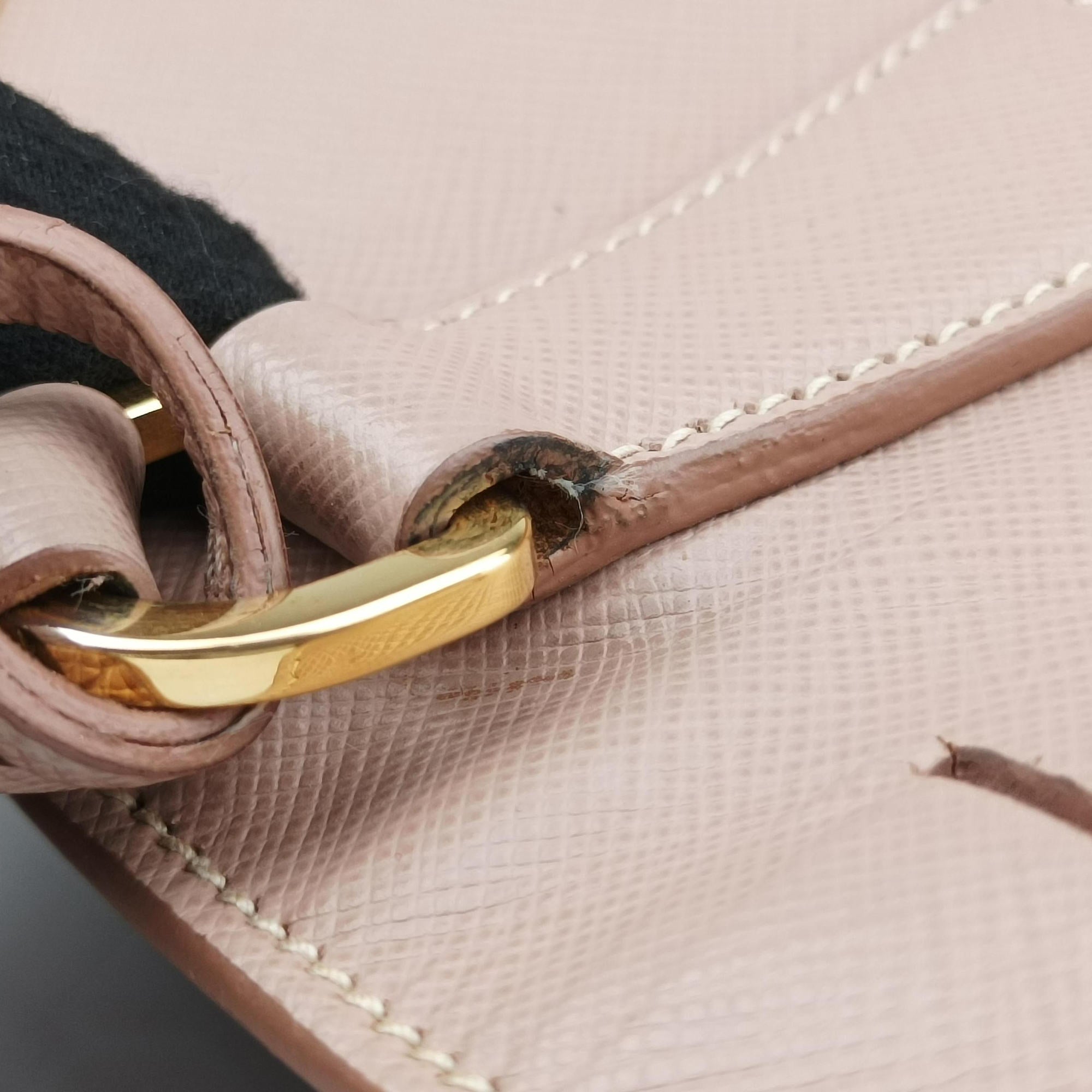 Pre-owned Prada Galleria Pink SAFFIANO Leather BN1786 shoulderbag | stylenewstar