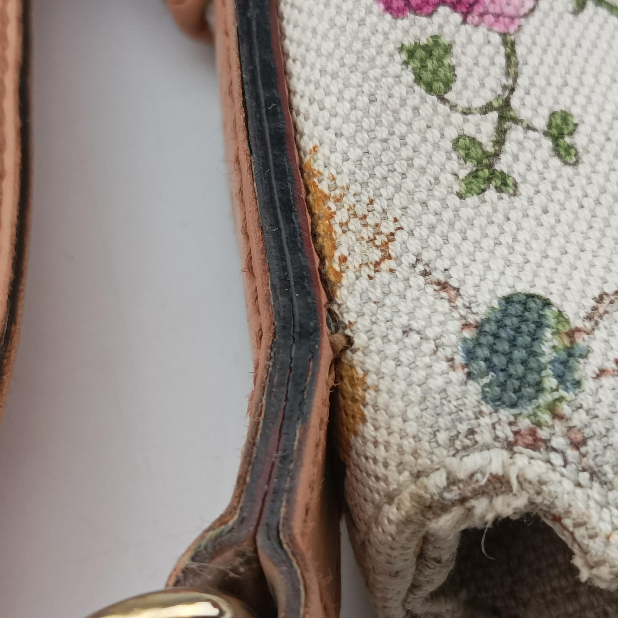 Pre-owned Gucci Flora Multicolour×White canvas×leather 145857 shoulderbag | stylenewstar