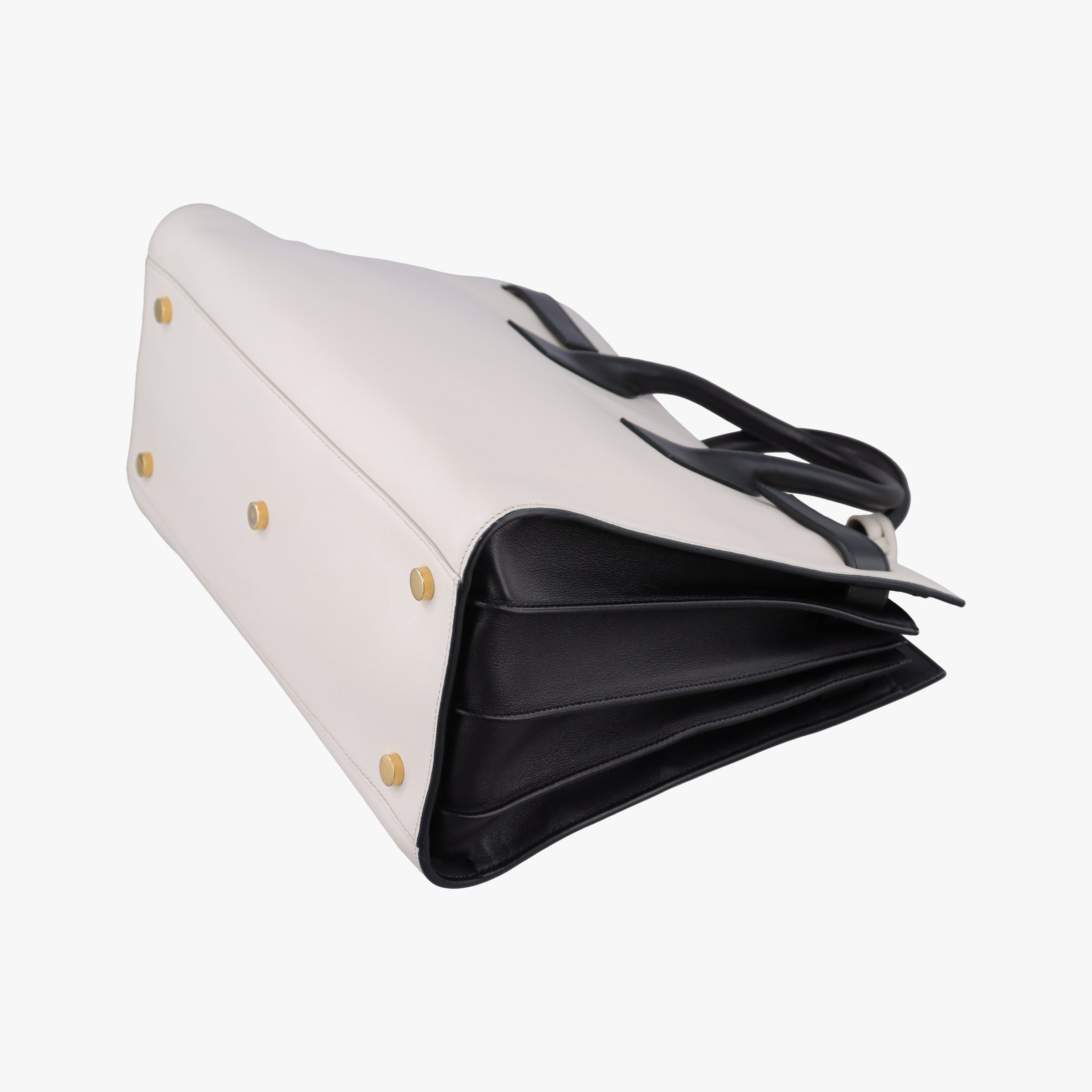 Pre-owned Yves Saint Laurent SAC DE JOUR White×black Leather 324823 shoulderbag | stylenewstar