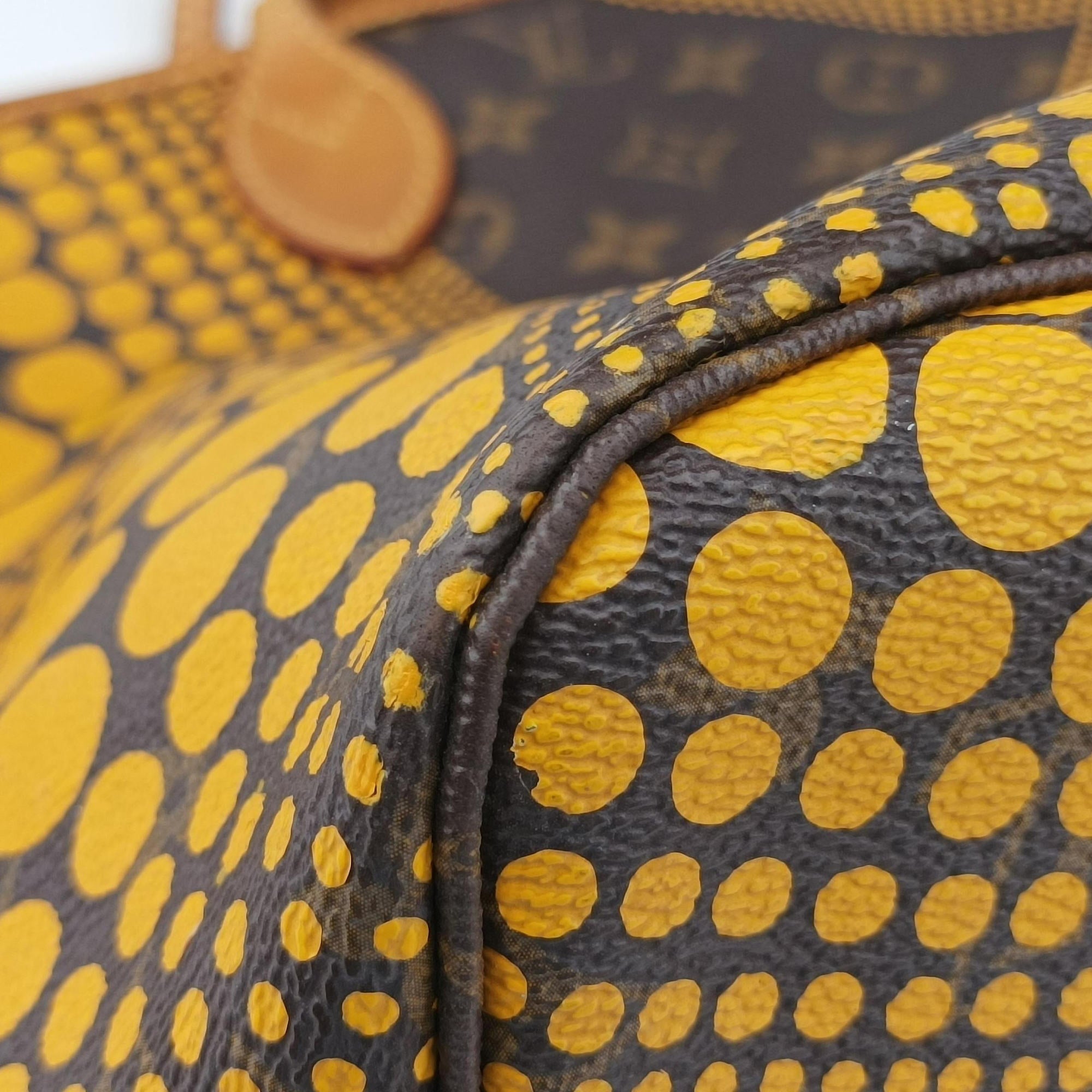 Vintage Louis Vuitton Neverfull MM MARRON × JAUNE Monogram Wave Dot Canvas M40685 handbag | stylenewstar