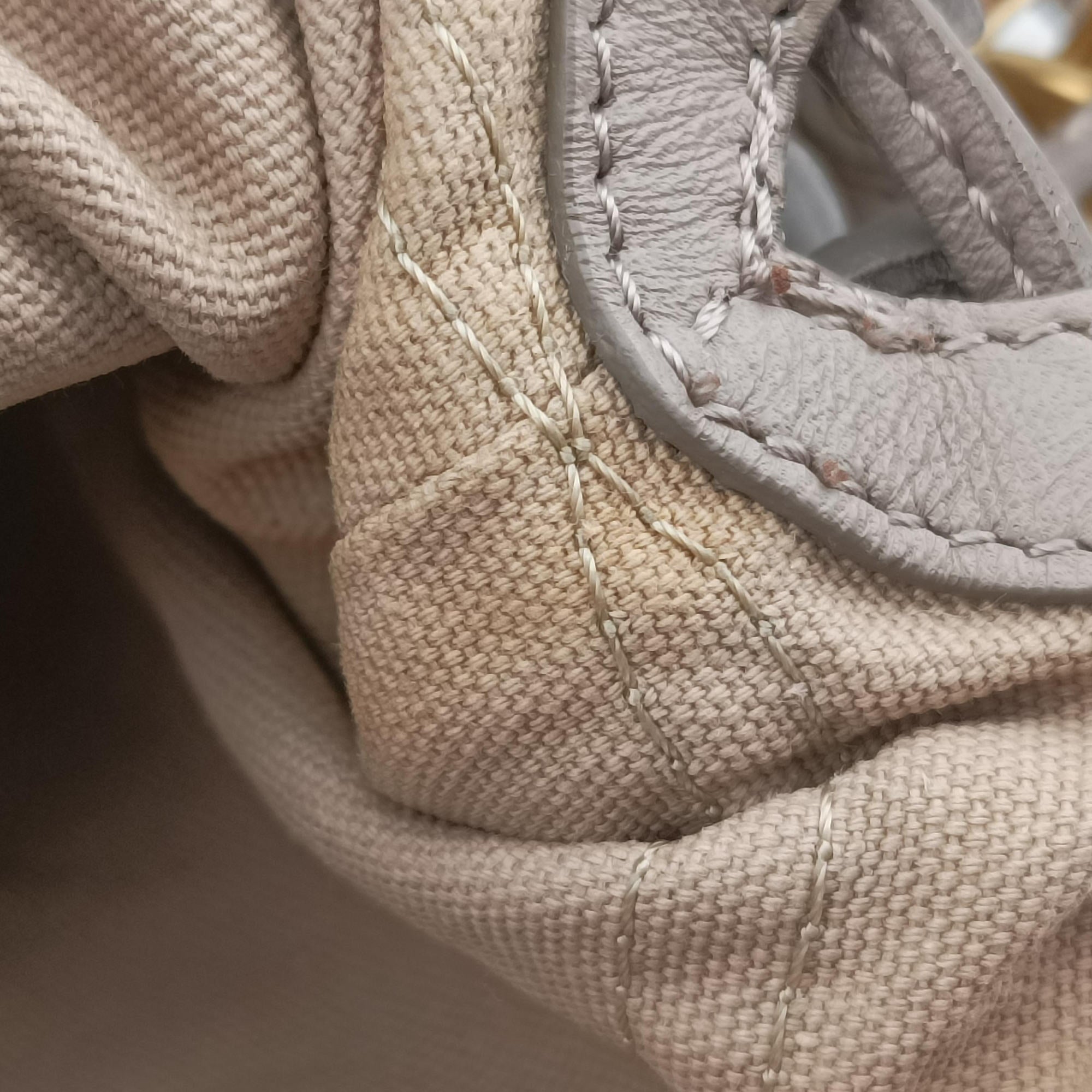 Pre-owned Chloe ROY Beige Leather  shoulderbag | stylenewstar