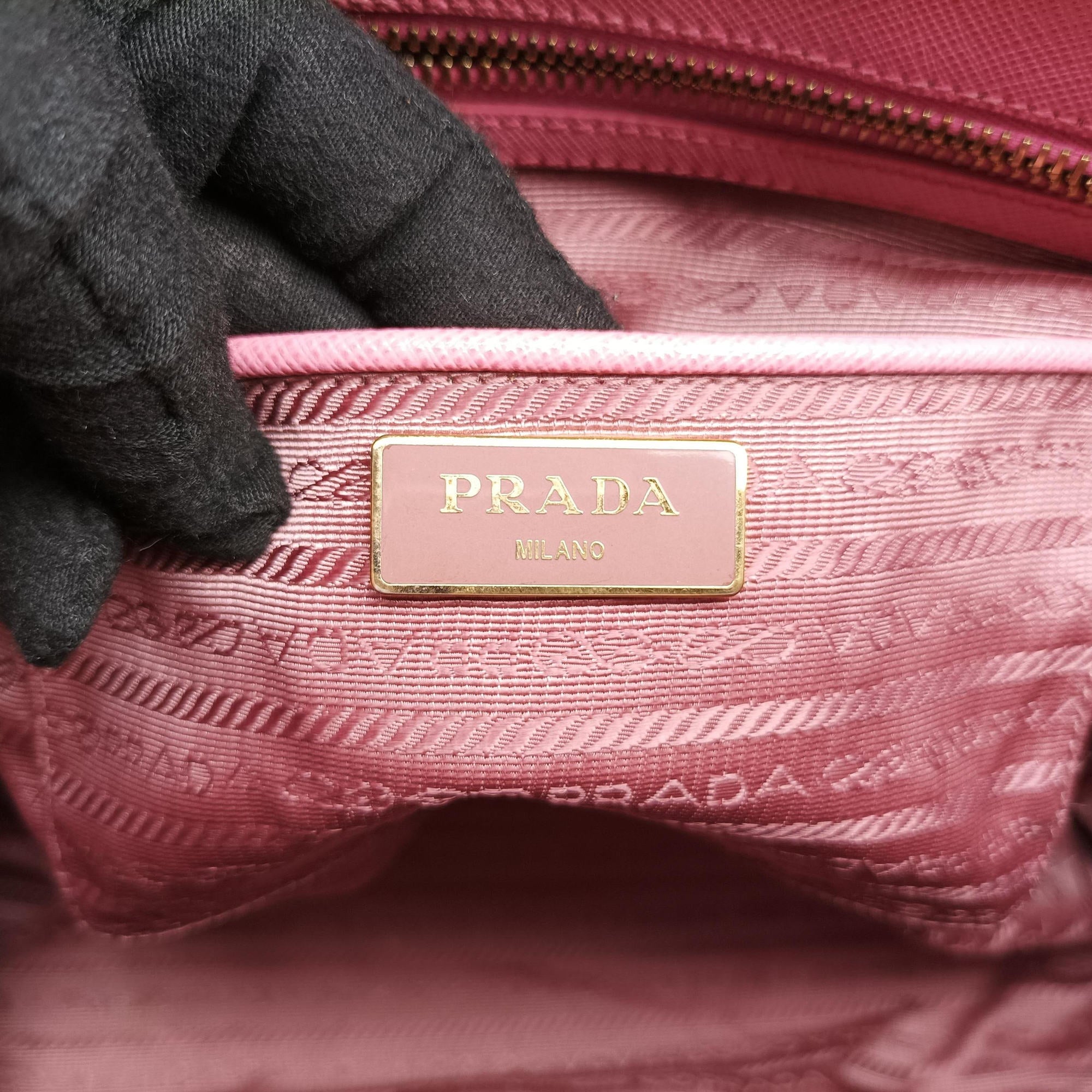 Pre-owned Prada Galleria Pink SAFFIANO Leather BN2274 shoulderbag | stylenewstar