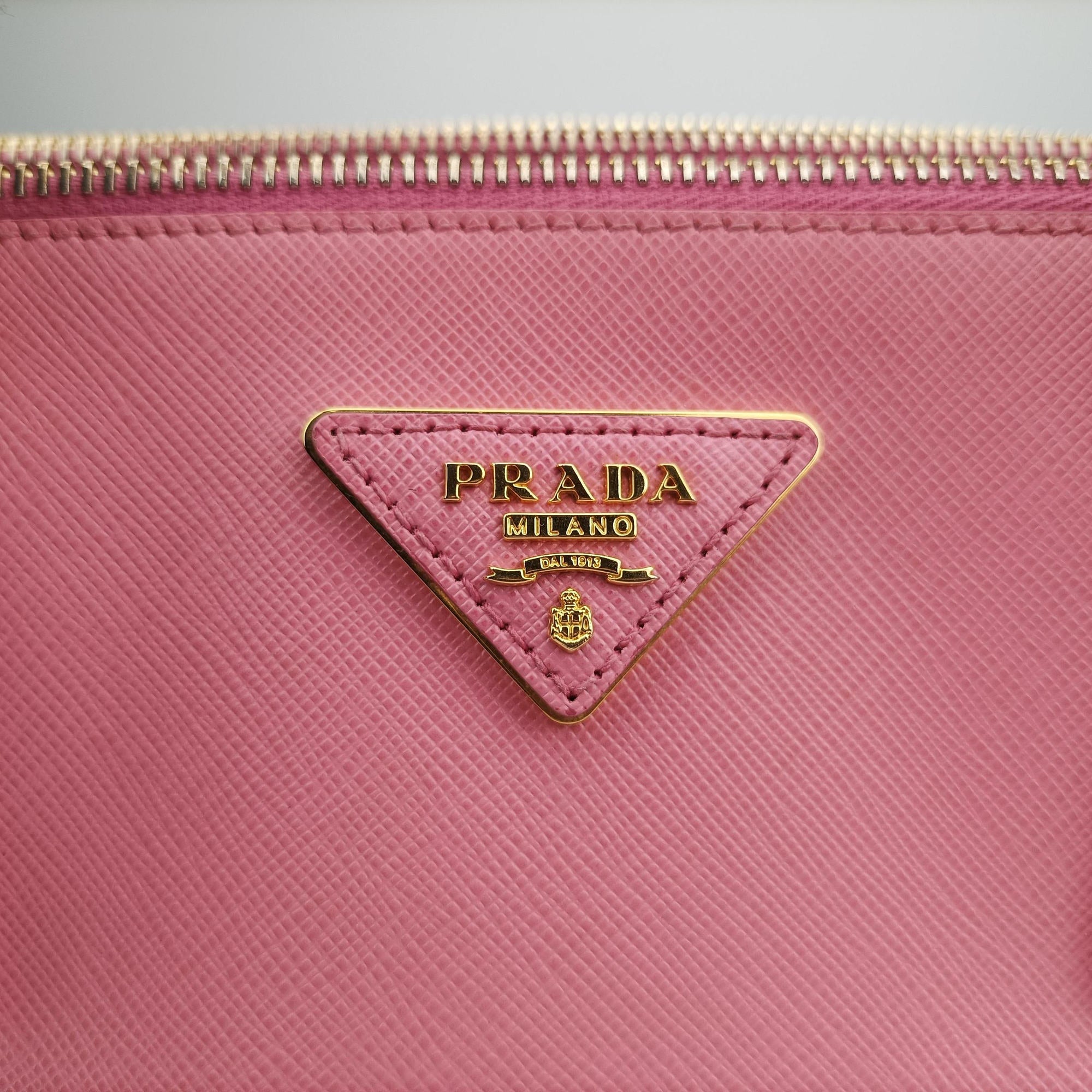 Pre-owned Prada Galleria Pink SAFFIANO Leather BN2274 shoulderbag | stylenewstar
