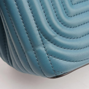 Pre-owned Fendi Dotcom Click Small Blue Leather 8BN299 shoulderbag | stylenewstar